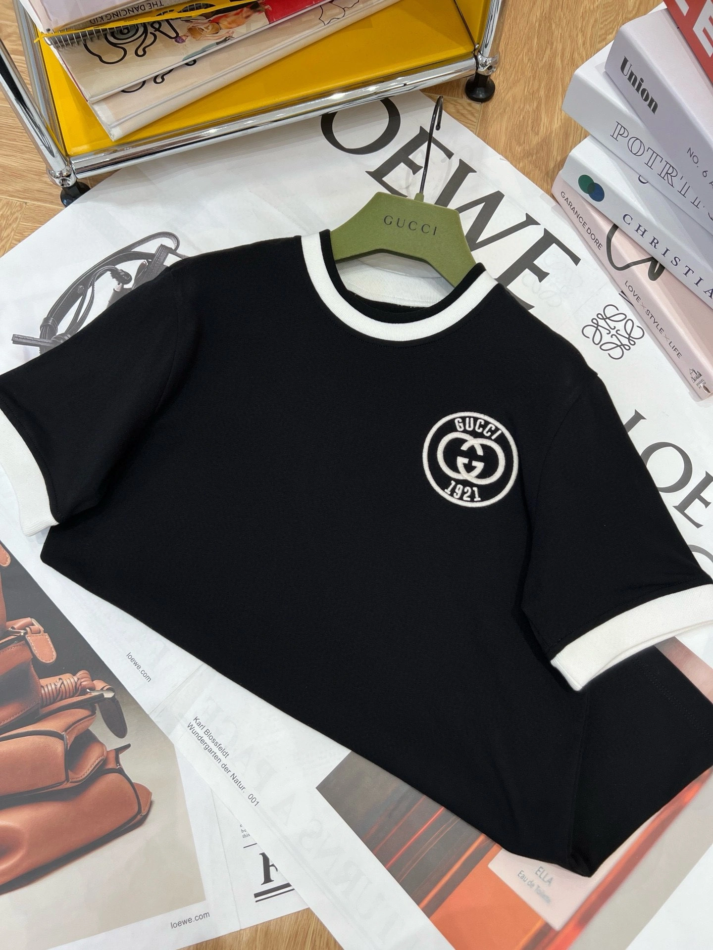 &Victoria-- 6u33i embroidery item:D-F240F1720