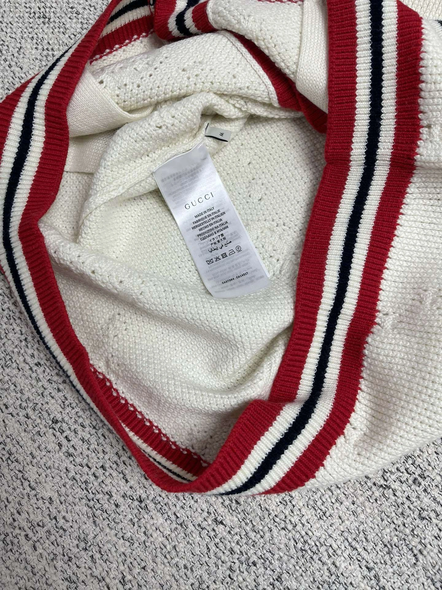 Victoria-- 6u33i item:E-F431A0209