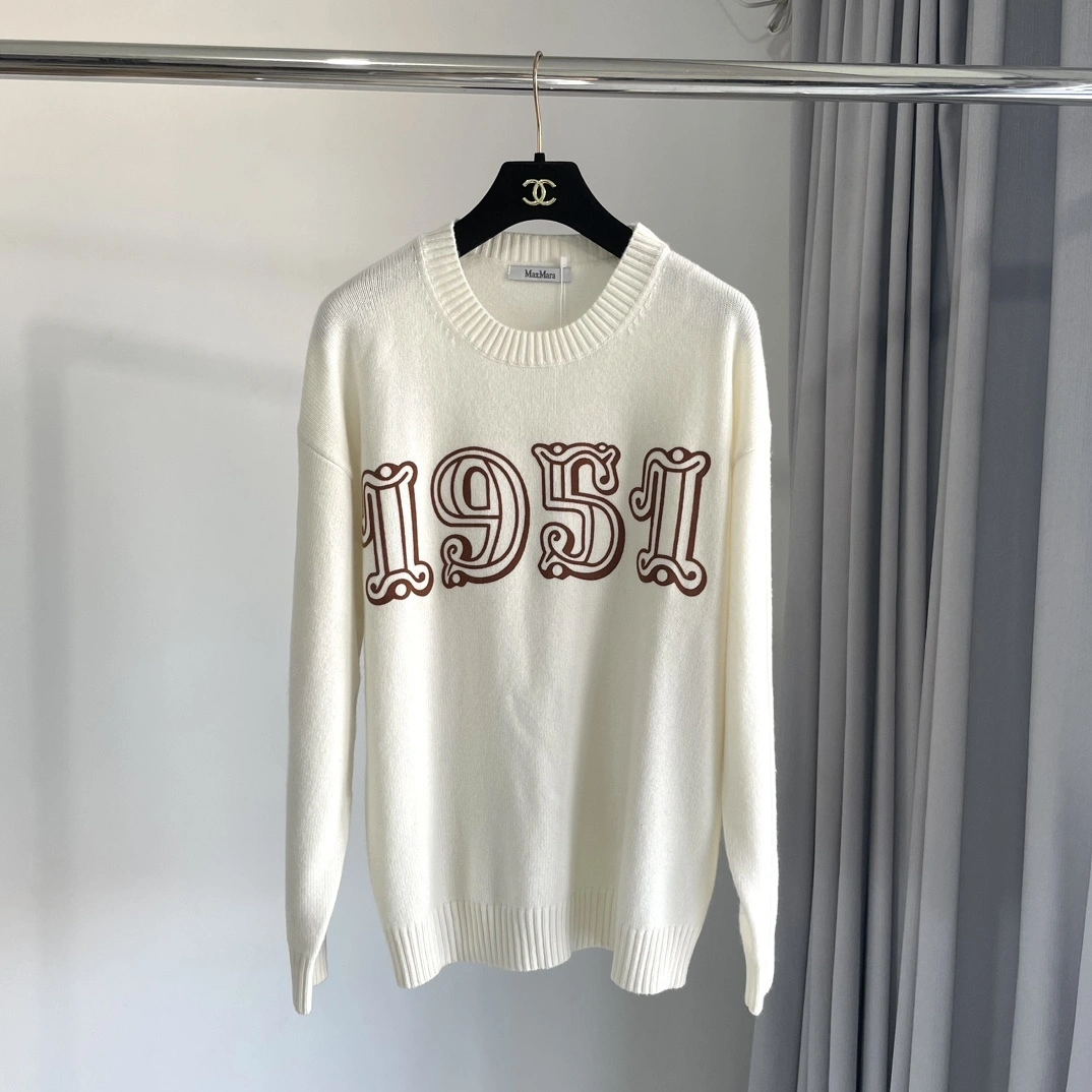 Victoria-- 71x71r1 cashmere 4Colour item:D-F245G1996T-4
