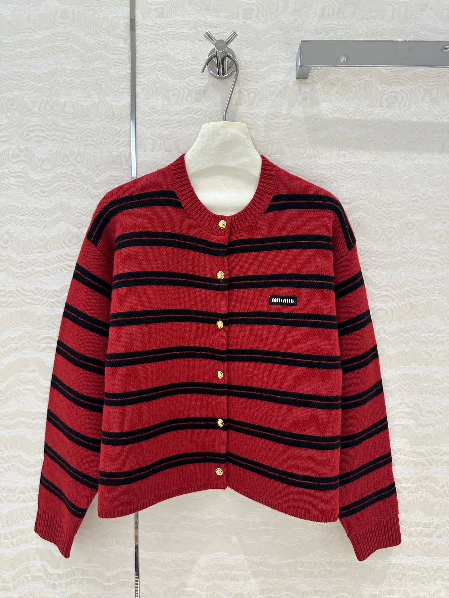 Victoria-- 7iu7iu 58wool 40cashmere item:D-F240J1217