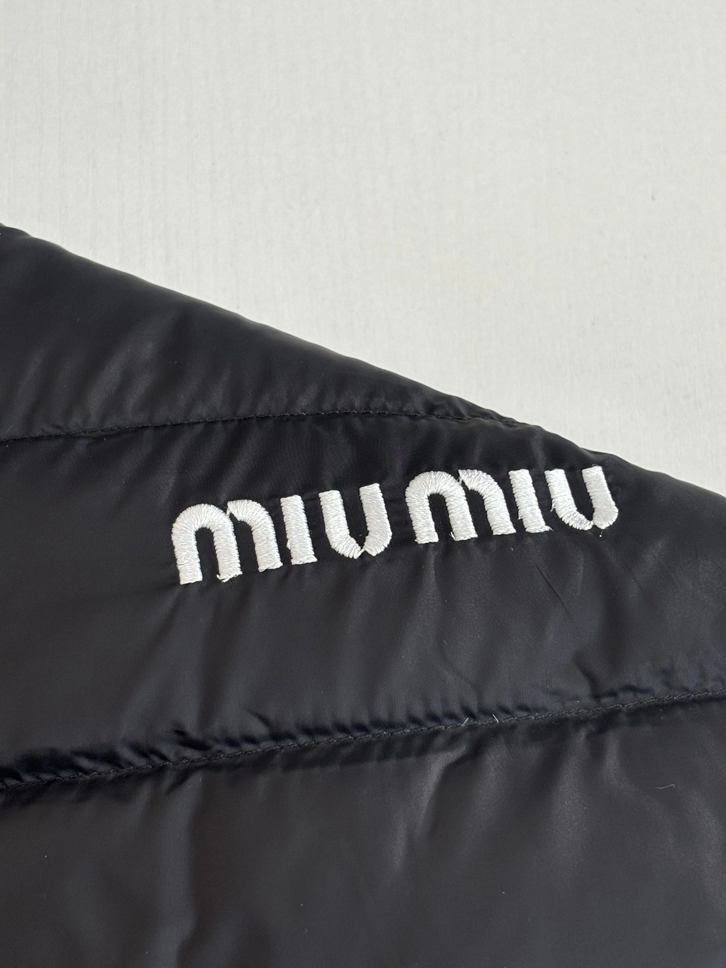 Victoria-- 7iu7iu Down jacket embroidery nylon 2colour item: E-F363I2968-2H