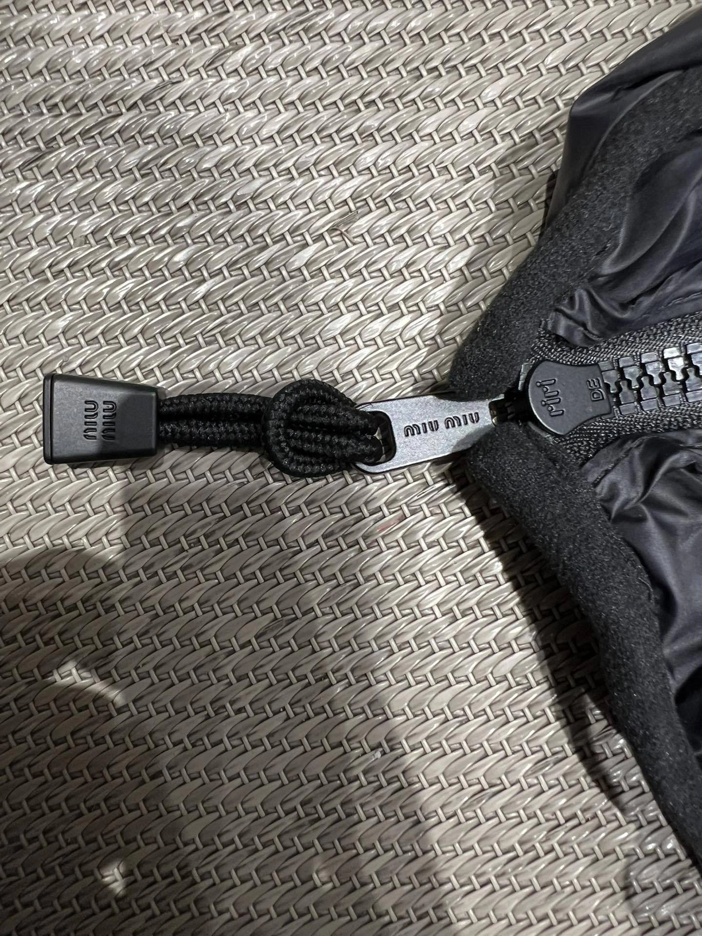 Victoria-- 7iu7iu Down jacket goose down embroidery 2colour item:E-140J0810-2H