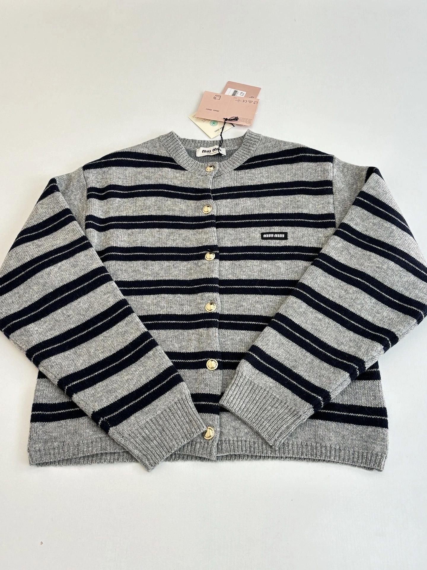 Victoria-- 7iu7iu FW25 wool item:E-F000L1210H