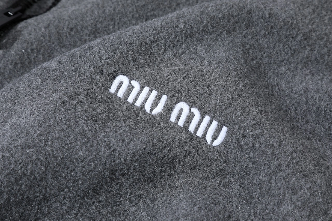 Victoria-- 7iu7iu Oversize embroidery item:E-F237B0801