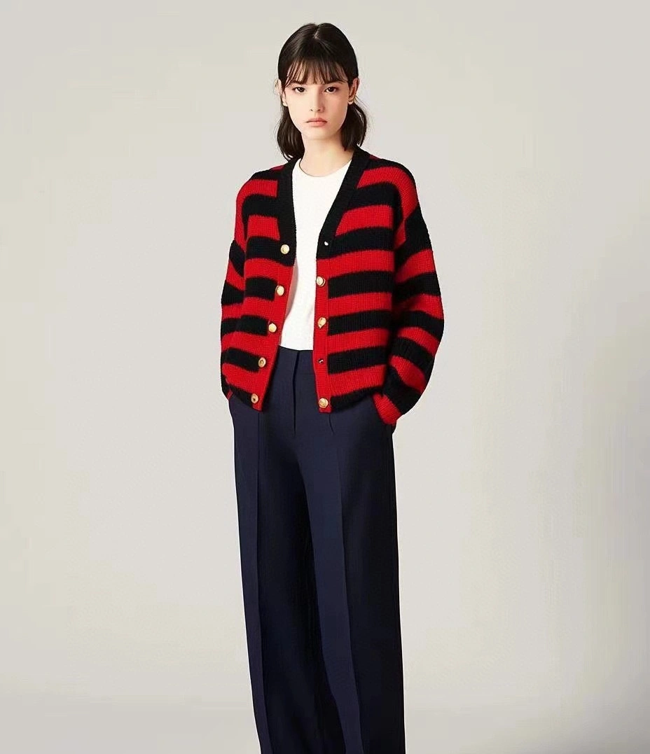 Victoria-- 7iu7iu cashmere item:D-F240K0401
