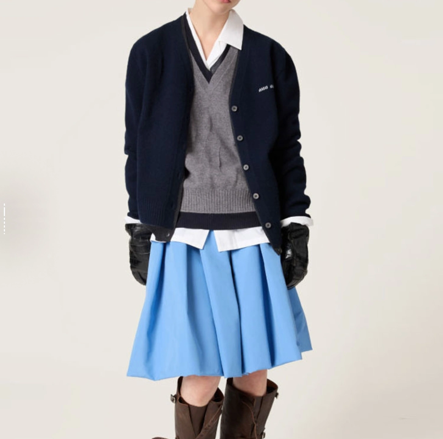 Victoria-- 7iu7iu cashmere oversize 2colour item:E-F363I2314-2H