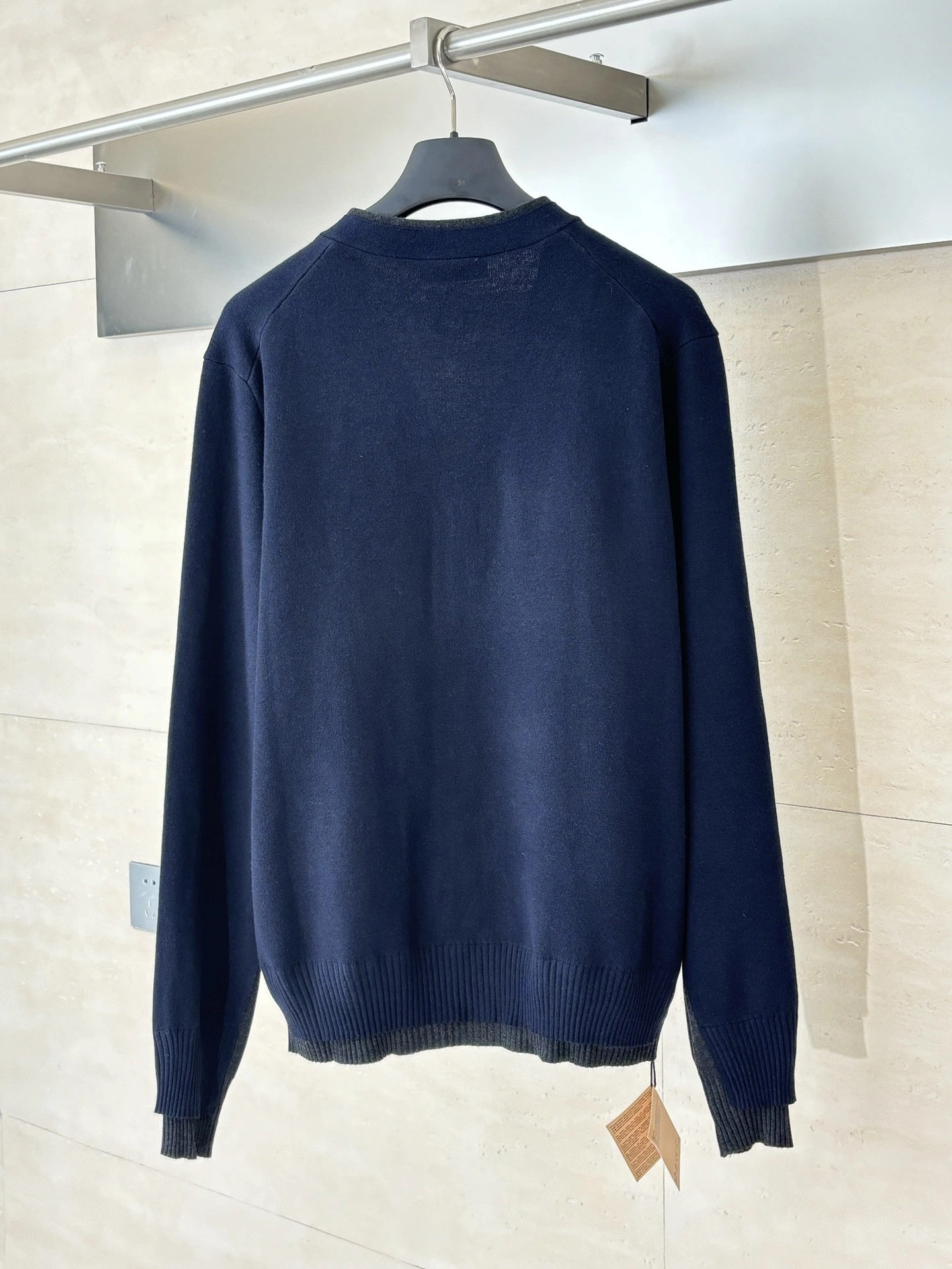 Victoria-- 7iu7iu cashmere oversize 2colour item:E-F363I2314-2H
