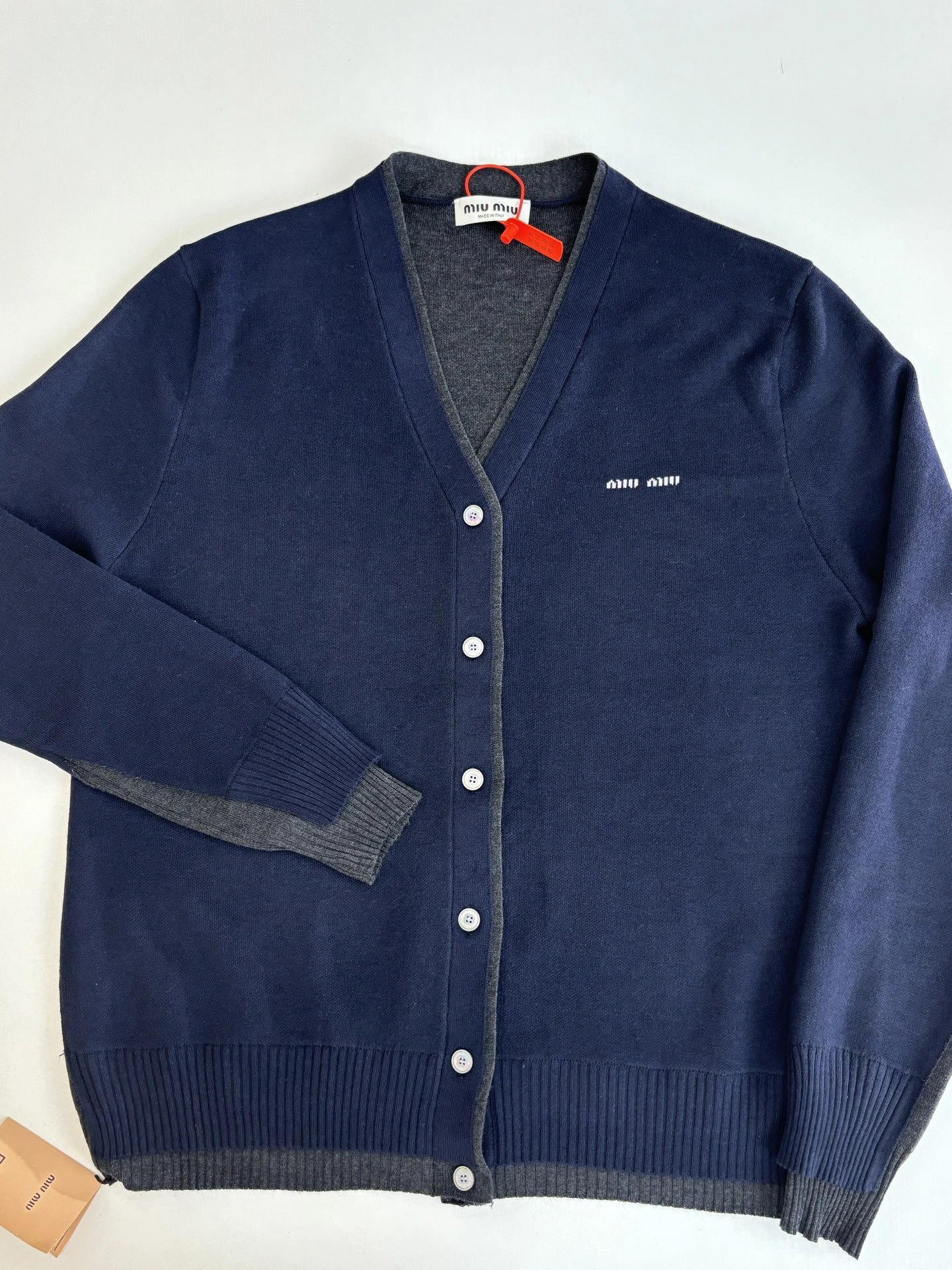 Victoria-- 7iu7iu cashmere oversize 2colour item:E-F363I2314-2H