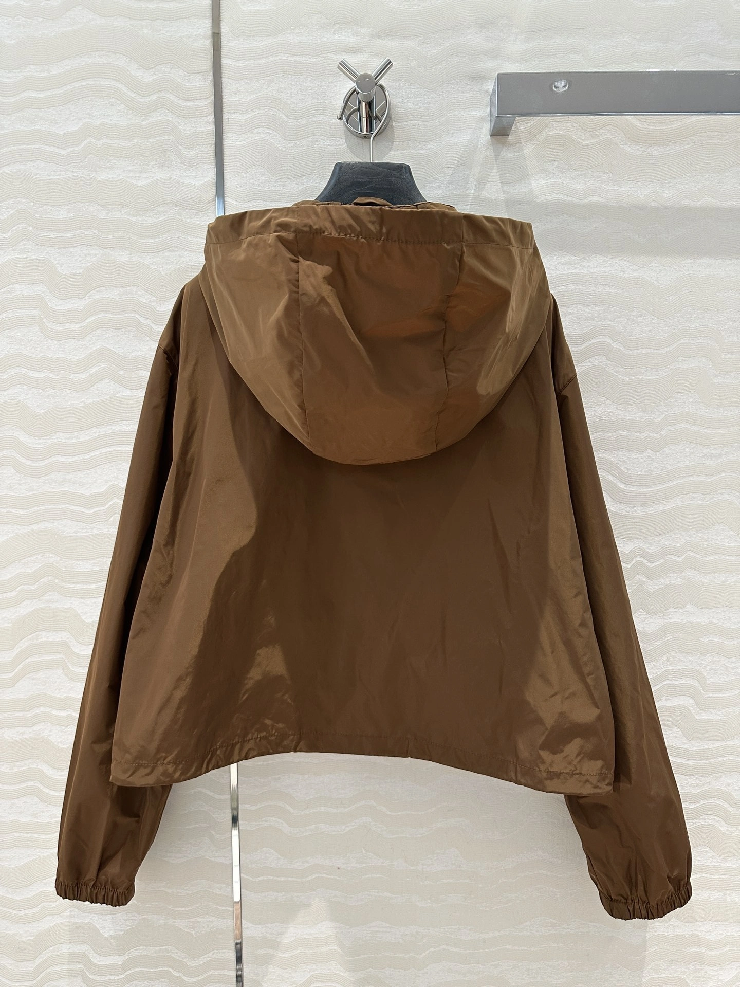 Victoria-- 7iu7iu embroidery Real silk item:E-F061B0720