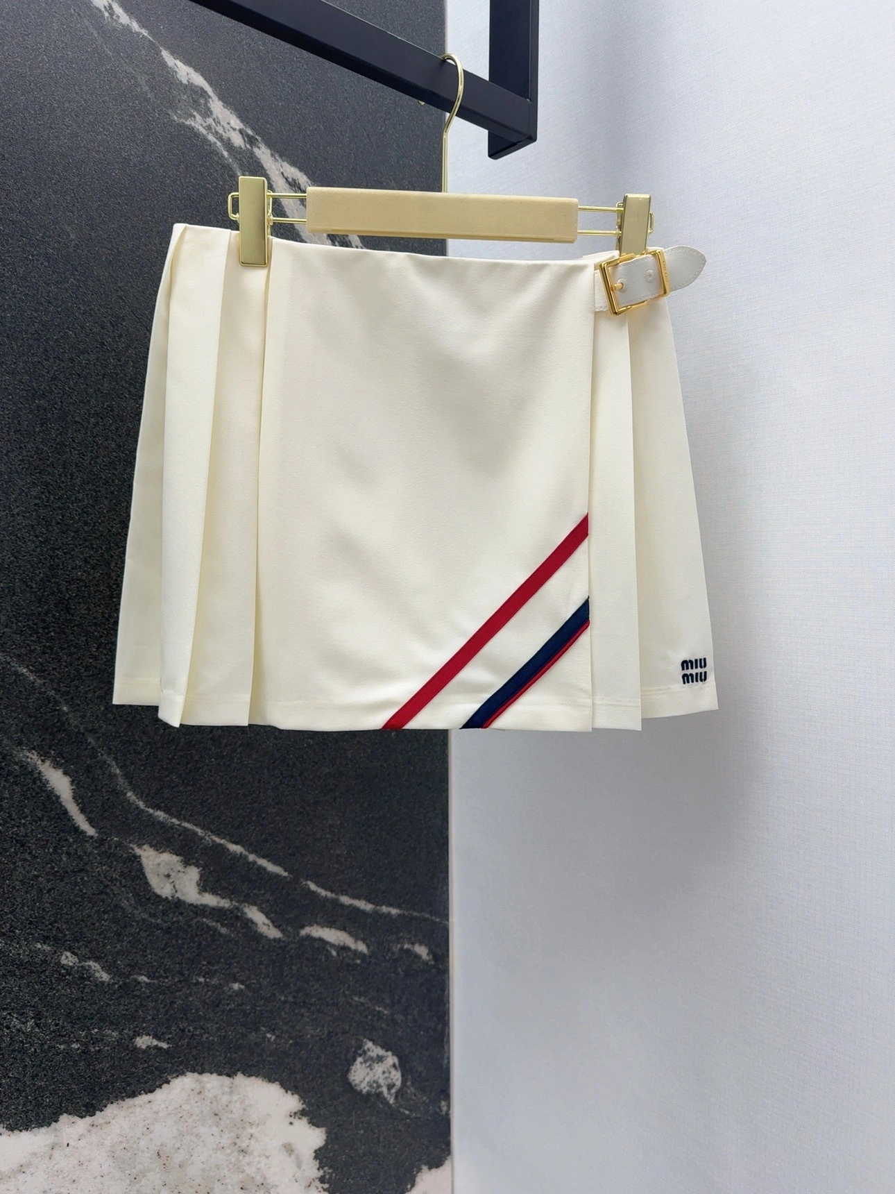 Victoria-- 7iu7iu embroidery item:E-F240B0719