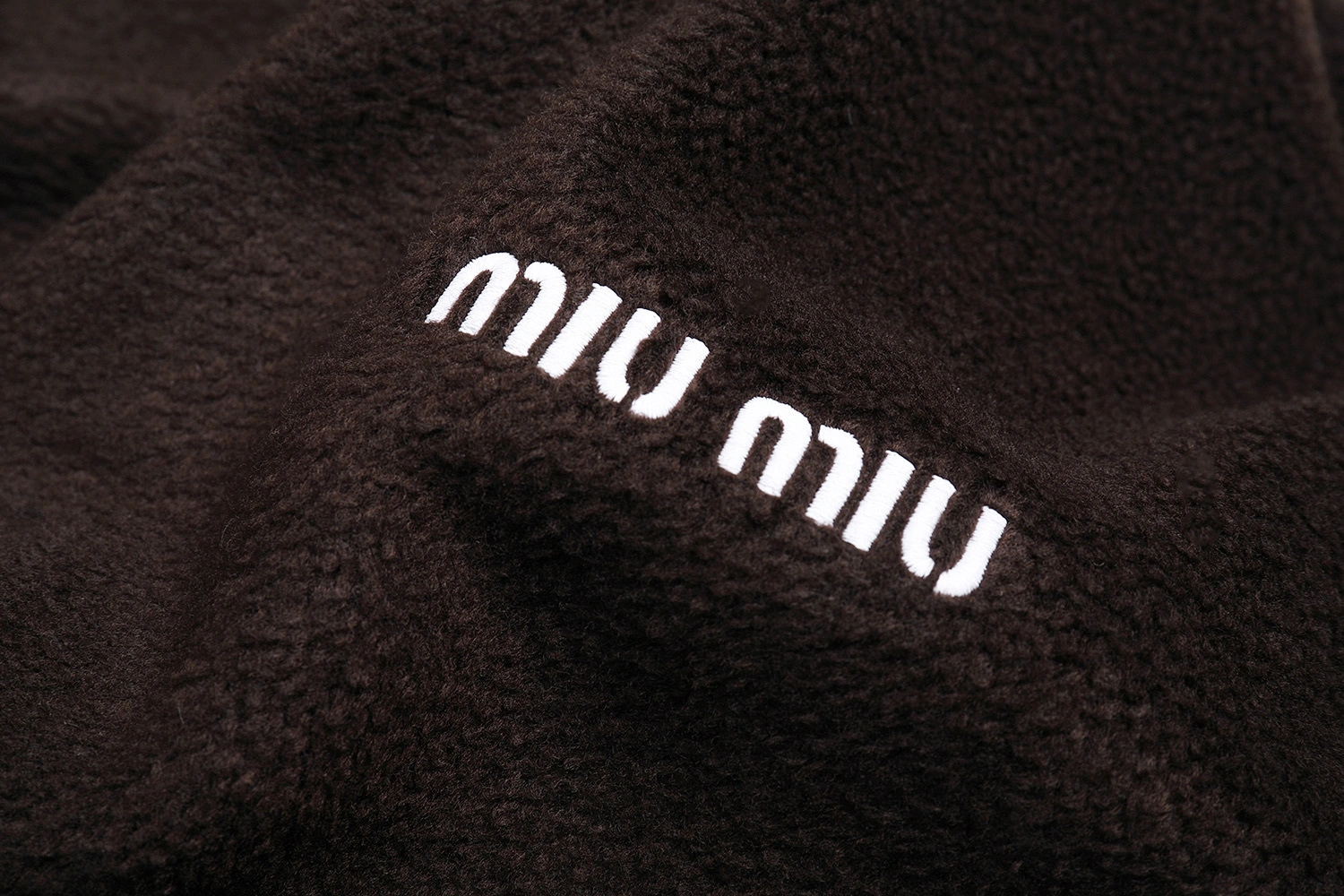 Victoria-- 7iu7iu embroidery item:E-F355J2118H