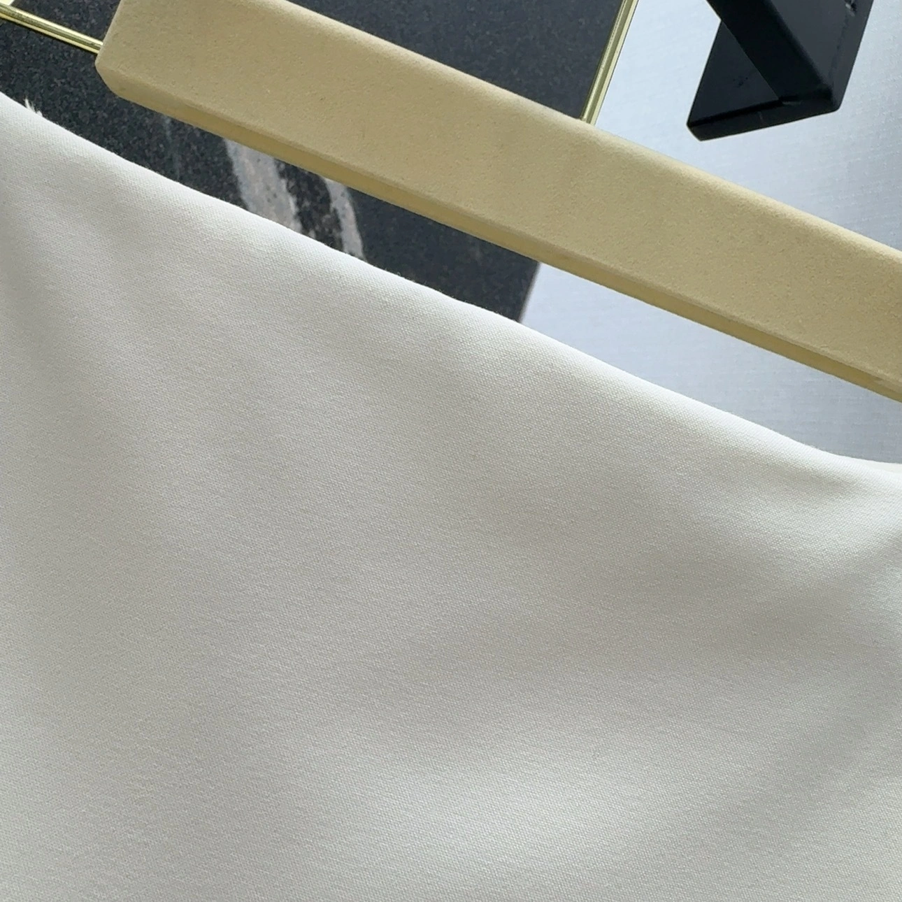 Victoria-- 7iu7iu embroidery logo item:E-F240B0603