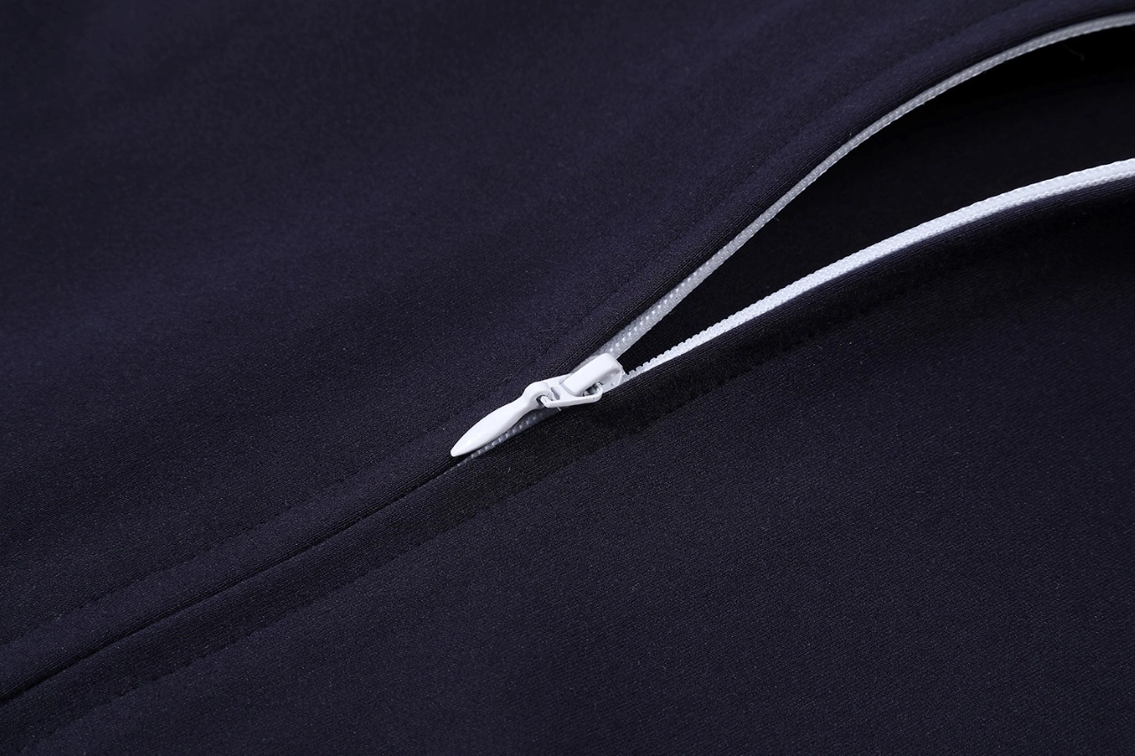 Victoria-- 7iu7iu oversize item:E-F237B0710
