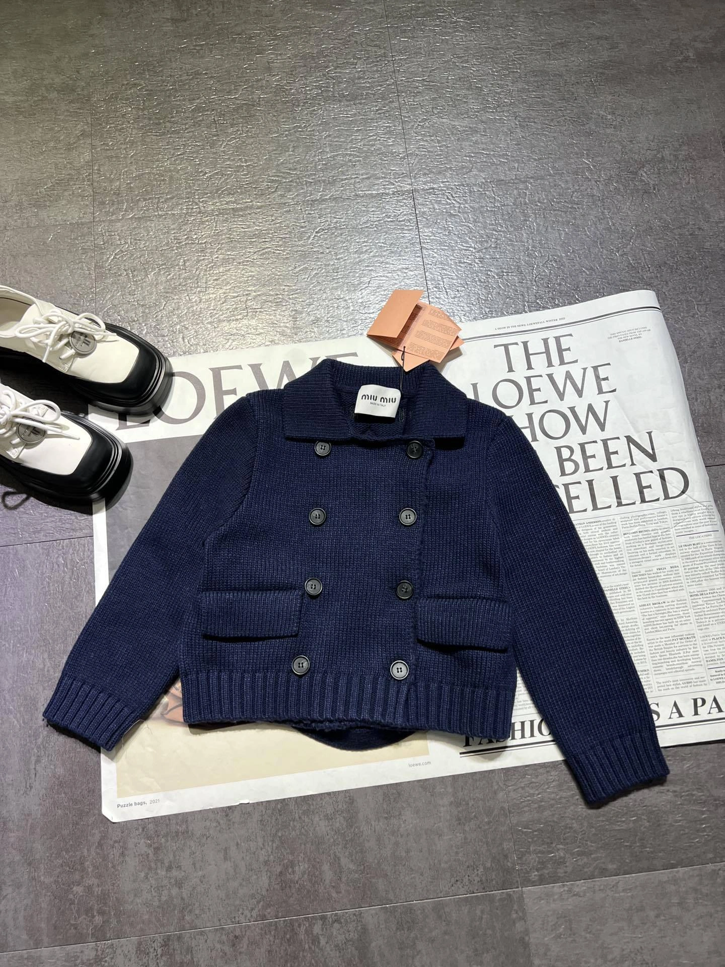 Victoria-- 7iu7iu wool item:D-F244K1118