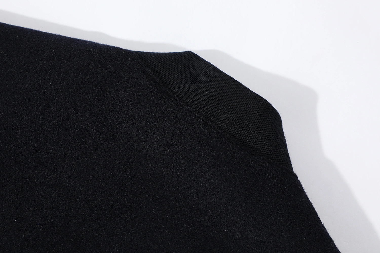 Victoria-- 7iu7iu wool oversize item:E-F237B0702