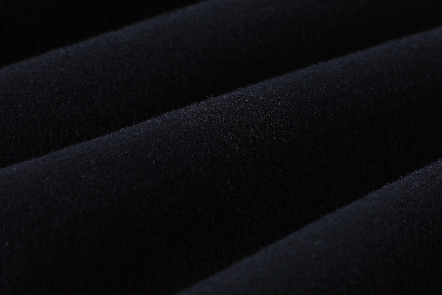Victoria-- 7iu7iu wool oversize item:E-F237B0702