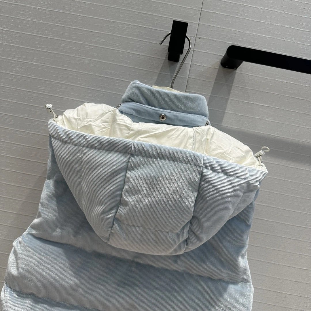 Victoria-- 7o9385r 3colour item:D-F240H2518-3