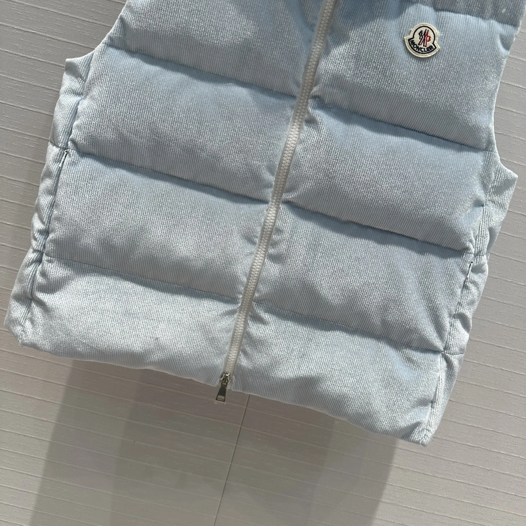 Victoria-- 7o9385r 3colour item:D-F240H2518-3