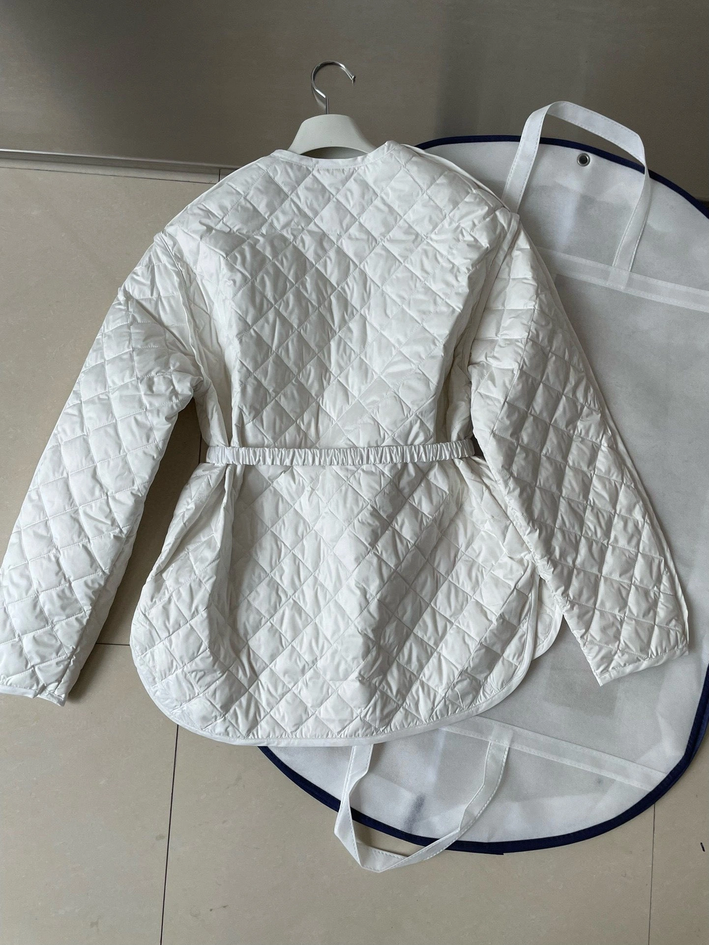 Victoria-- 7o9385r Corinto Down jacket 2 colour item:D-F205I1001-2