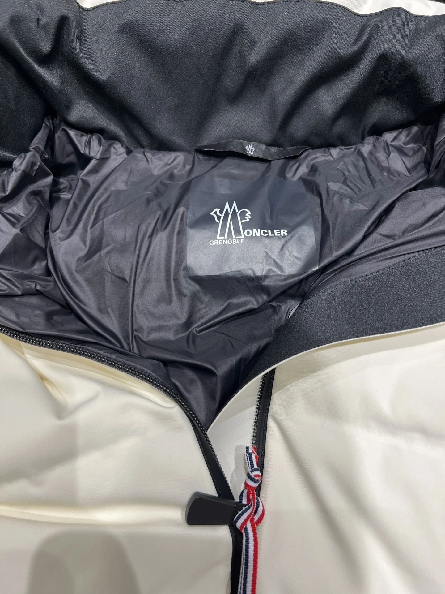 Victoria-- 7o9385r Down jacket 2colour item: E-F140J1218-2H