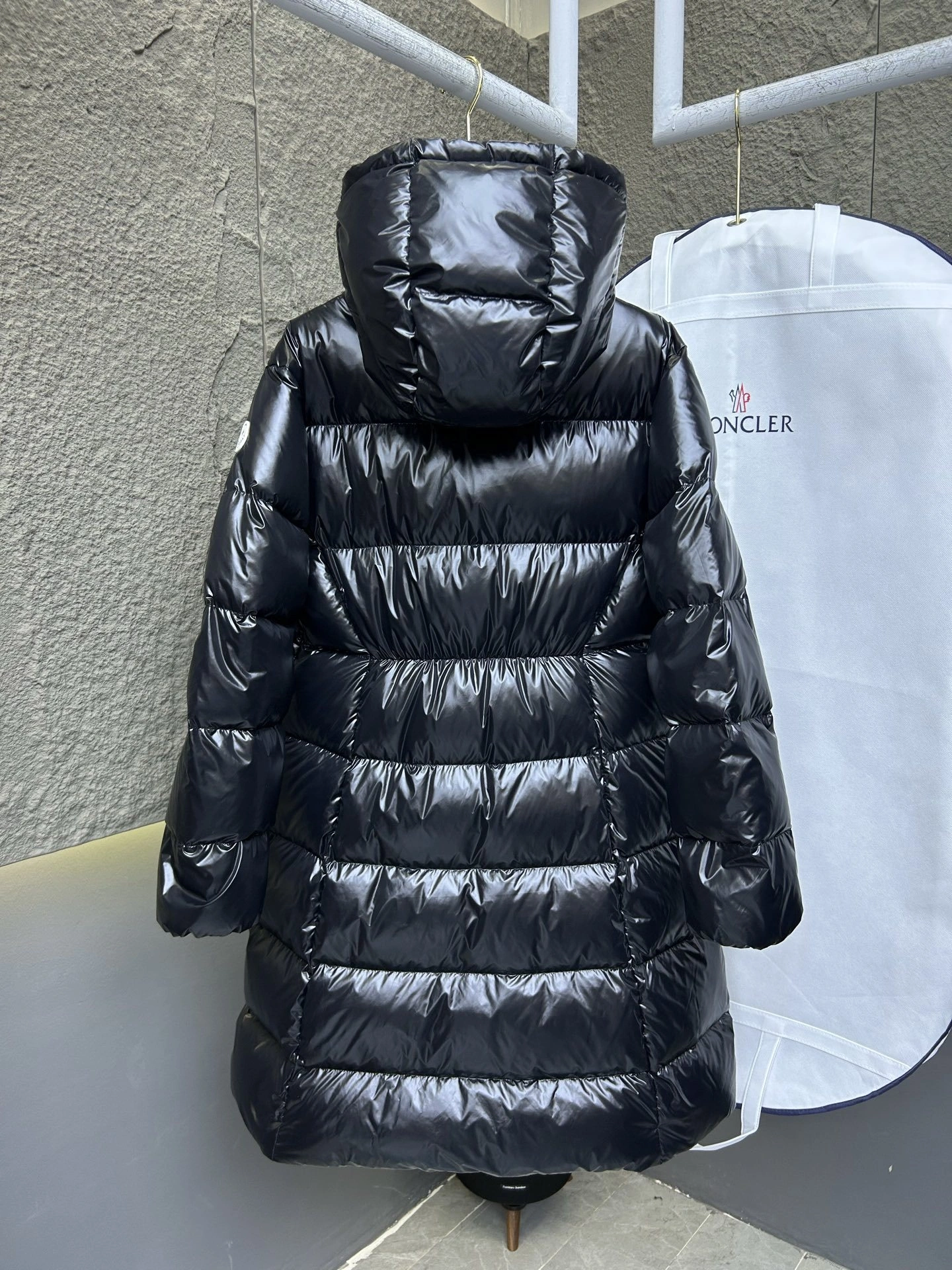 Victoria-- 7o9385r Down jacket 2colour item:E-F409J2219-2H
