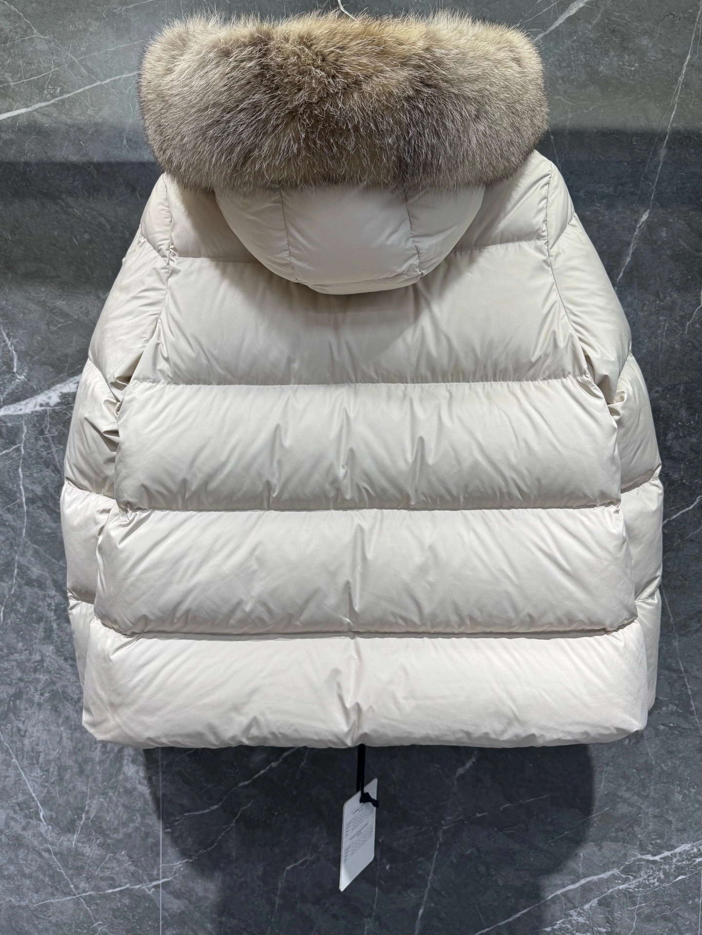 Victoria-- 7o9385r Down jacket goose down 2colour item:E-F409J2218-2H