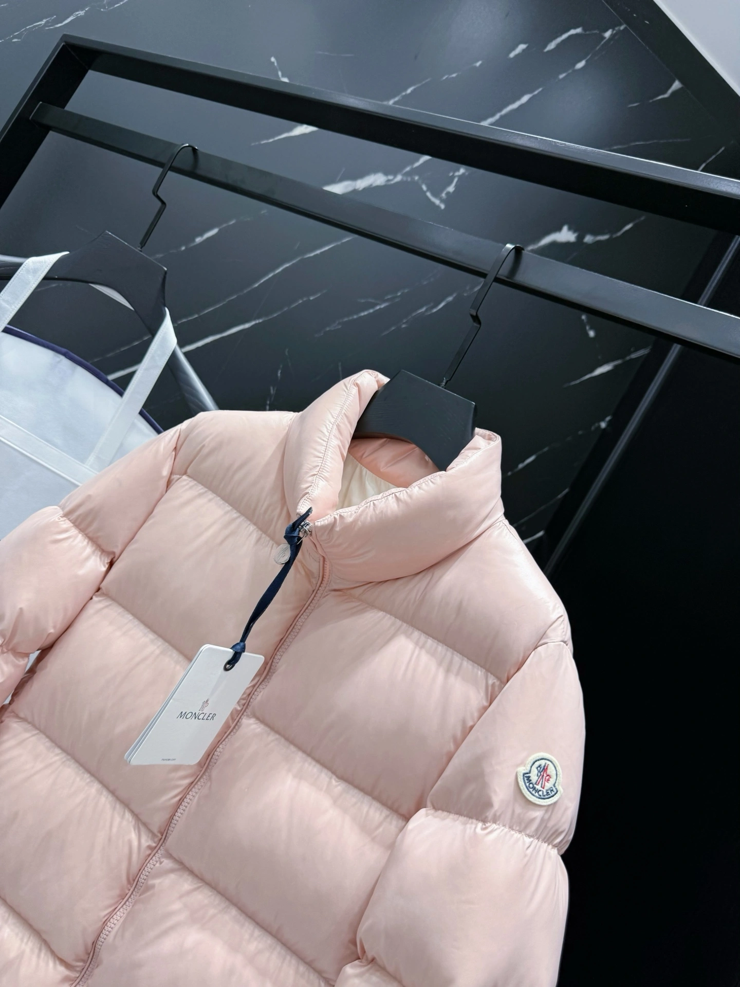 Victoria-- 7o9385r Down jacket white duck down item: E-F501J1504H
