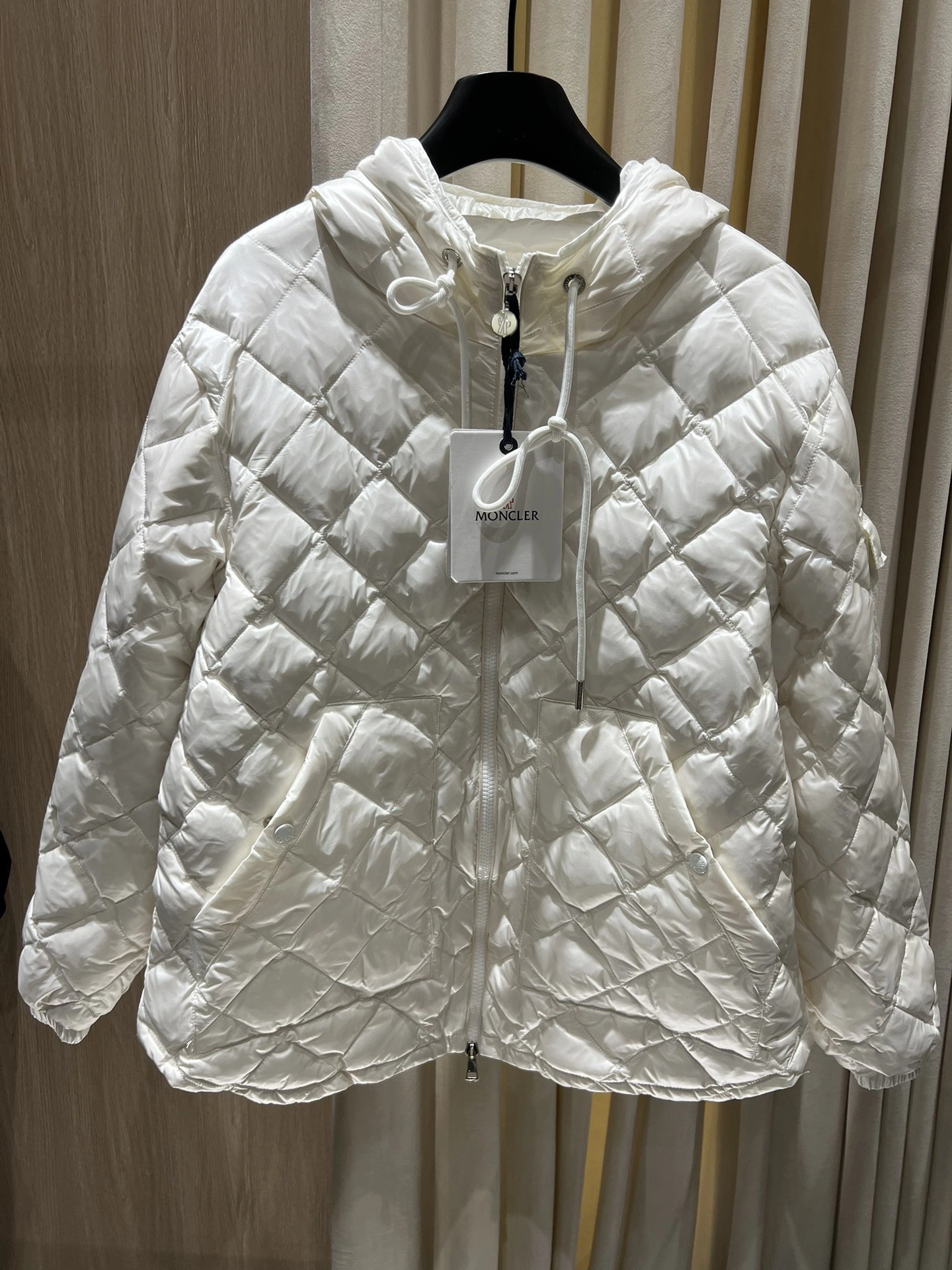Victoria-- 7o9385r Down jacket white goose down 2colour item: E-F140J1219-2H