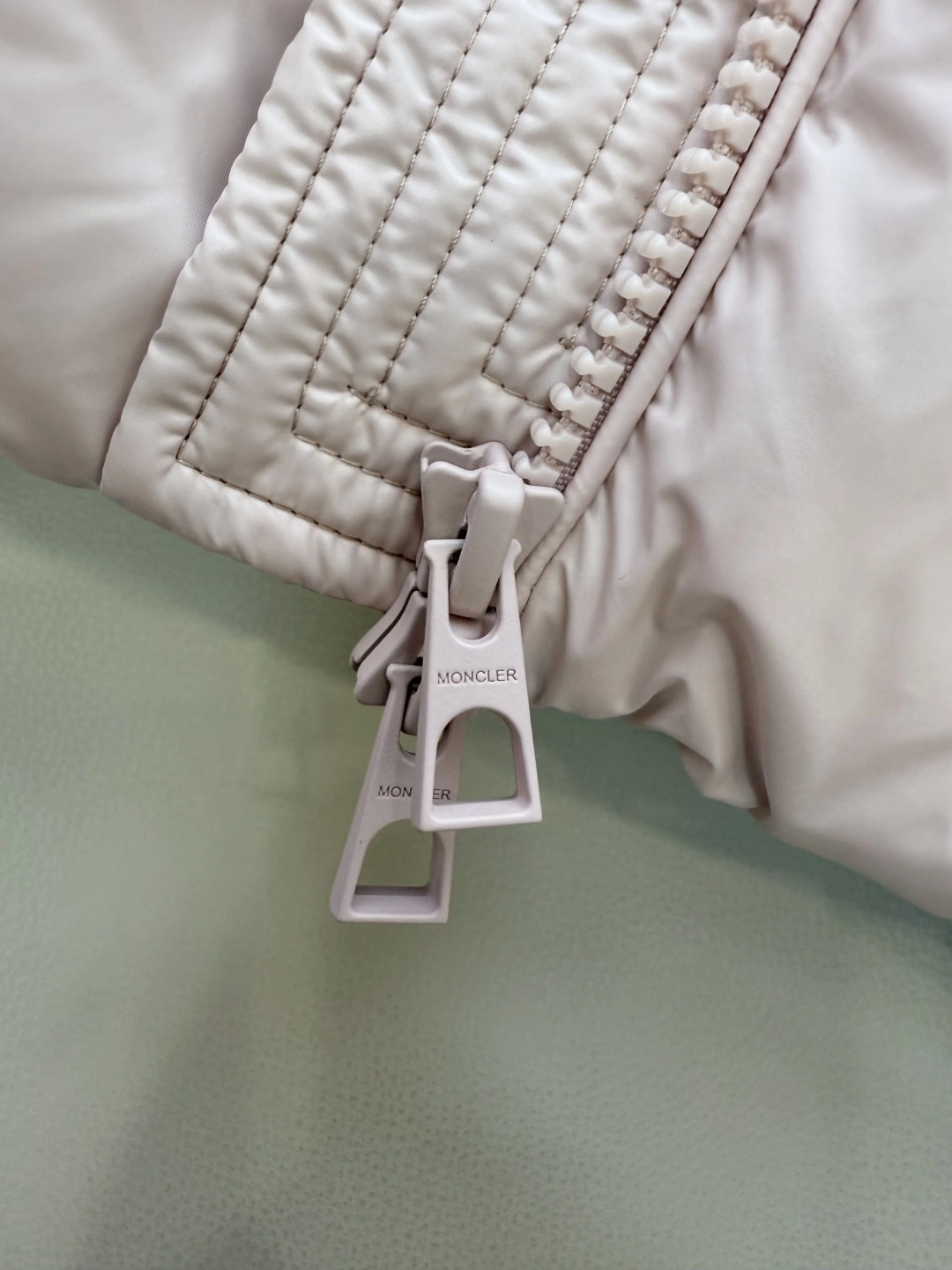 Victoria-- 7o9385r Down jacket white goose down 2colour item:E-F327J0932-2