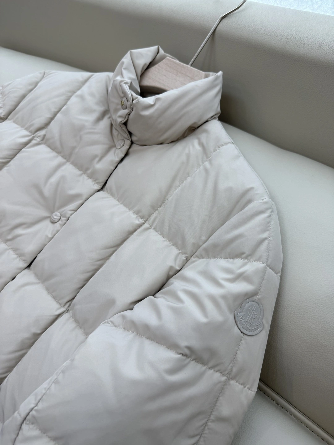 Victoria-- 7o9385r Down jacket white goose down item:E-F327J0931