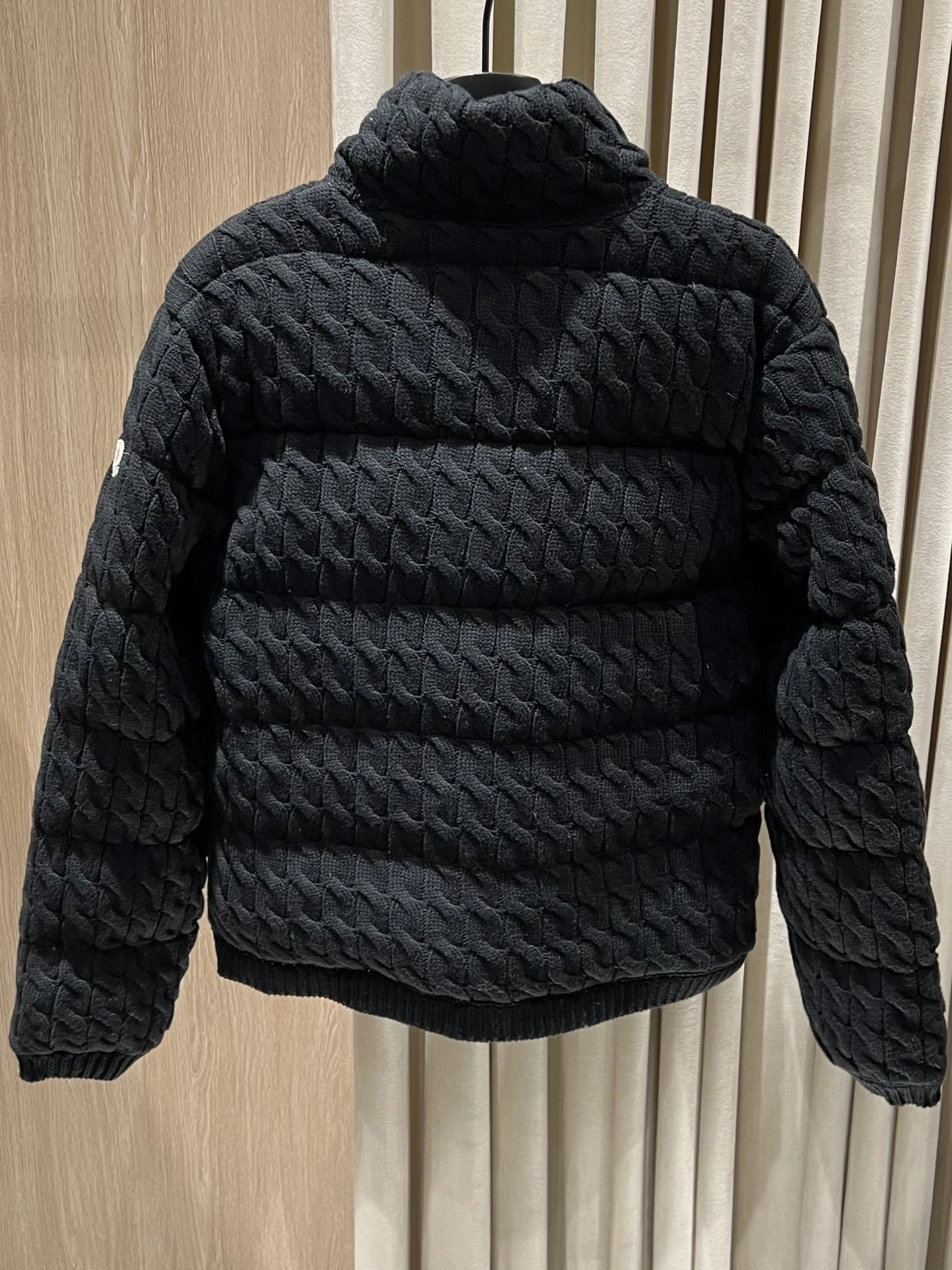 Victoria-- 7o9385r Down jacket white goose down nylon 2colour item:E-F140J2124-2H
