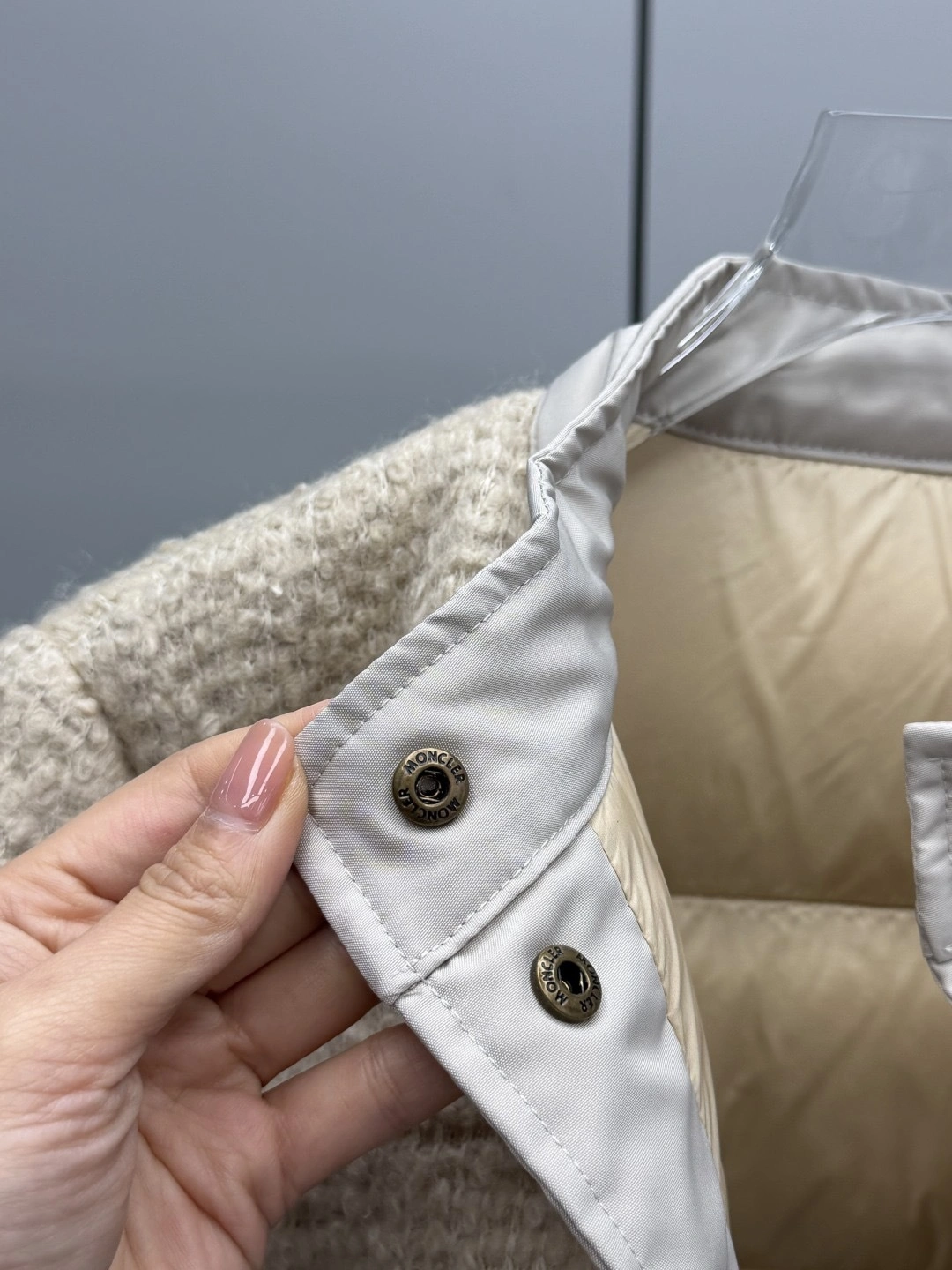 Victoria-- 7o9385r Down jacket wool 2colour item:E-F409J2220-2H