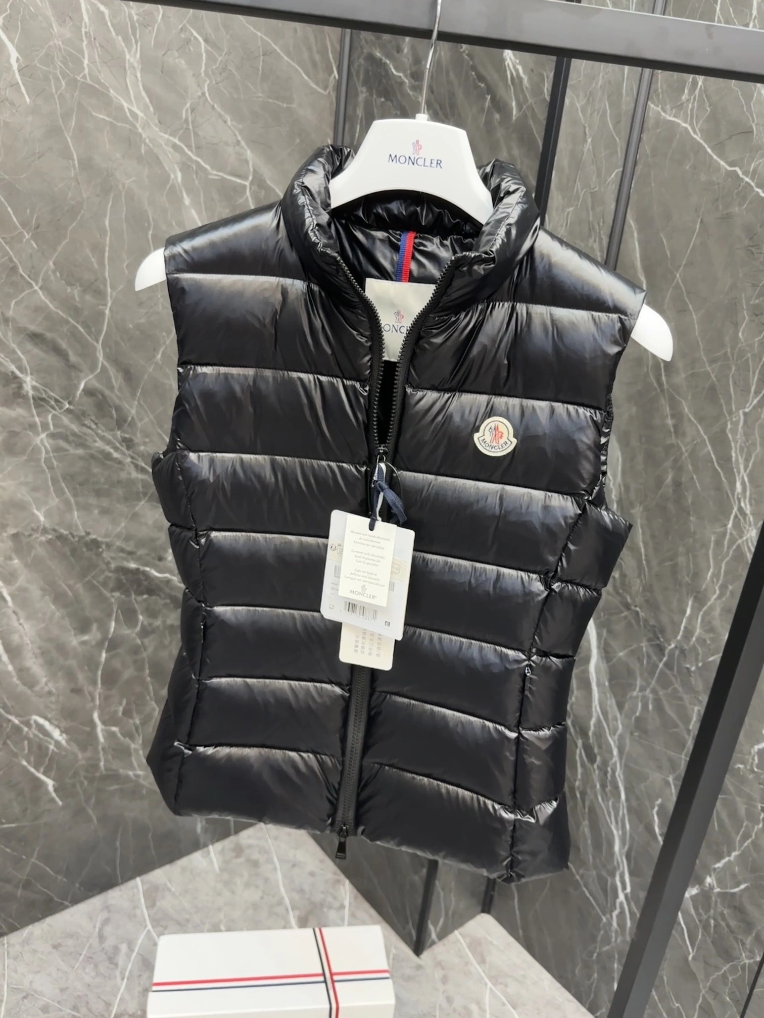 &&Victoria-- 7o9385r Ghany Down jacket nylon laqué item:D-F365I090205-2