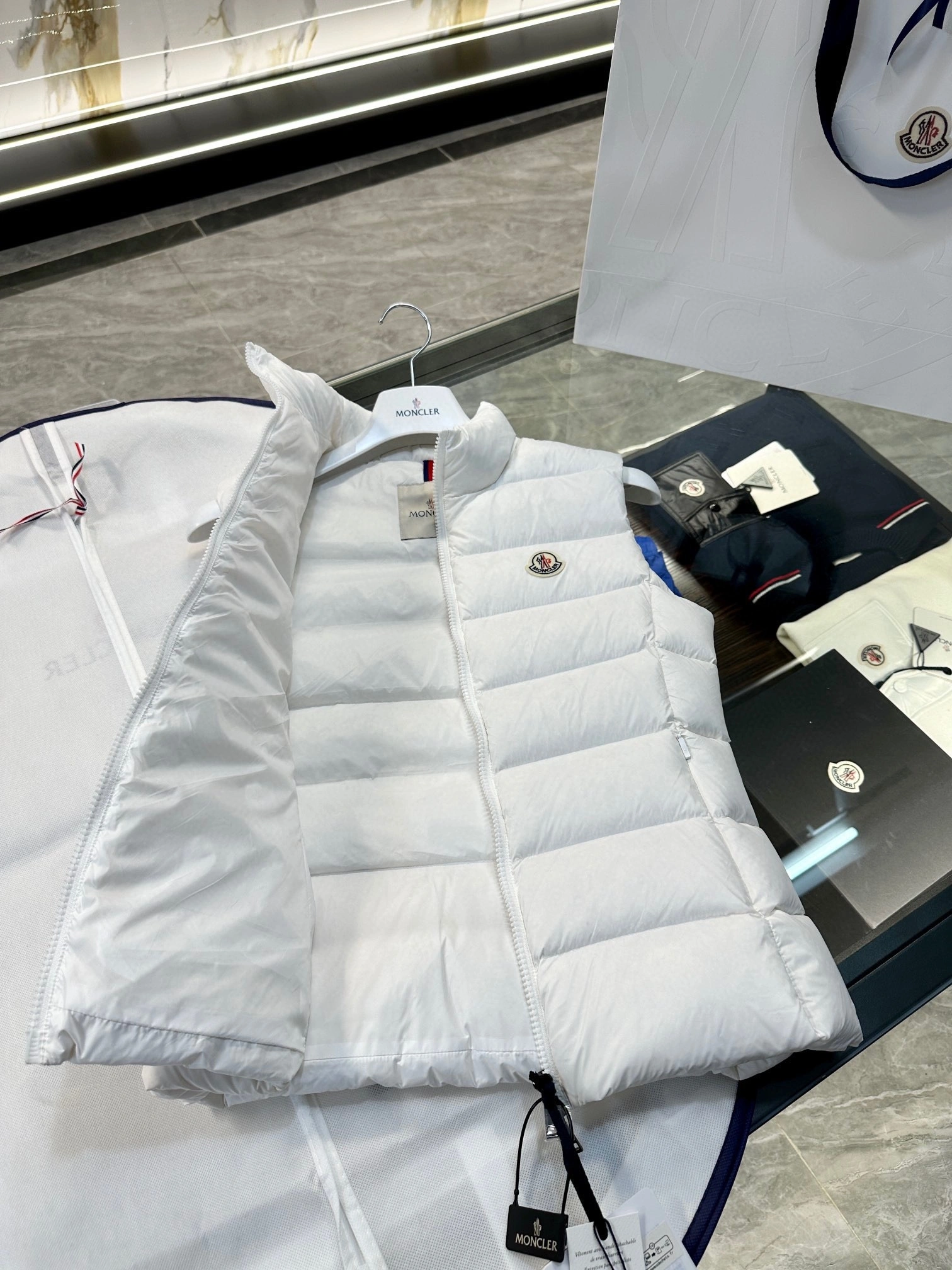 &&Victoria-- 7o9385r Ghany Down jacket nylon laqué item:D-F365I090205-2