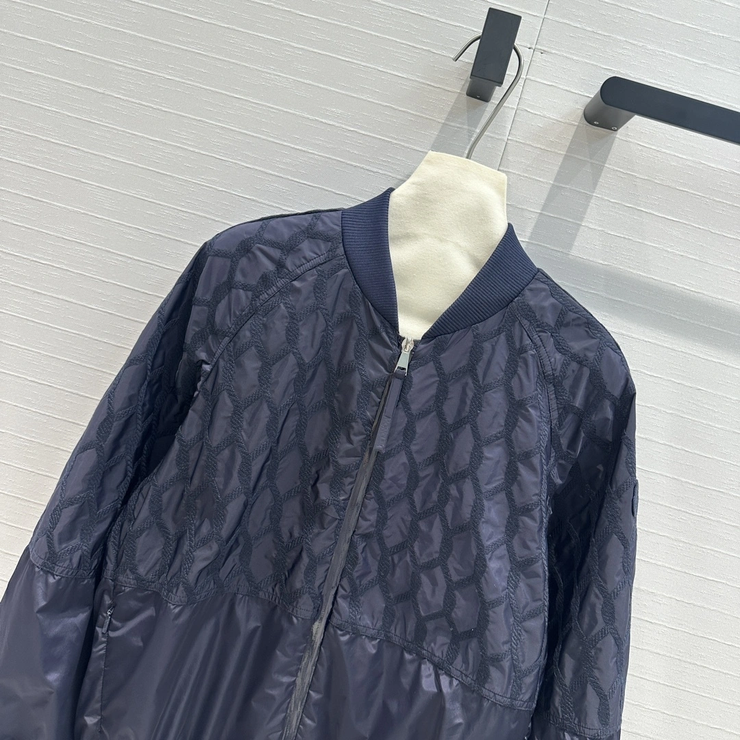 Victoria-- 7o9385r embroidery item:D-F240H2517