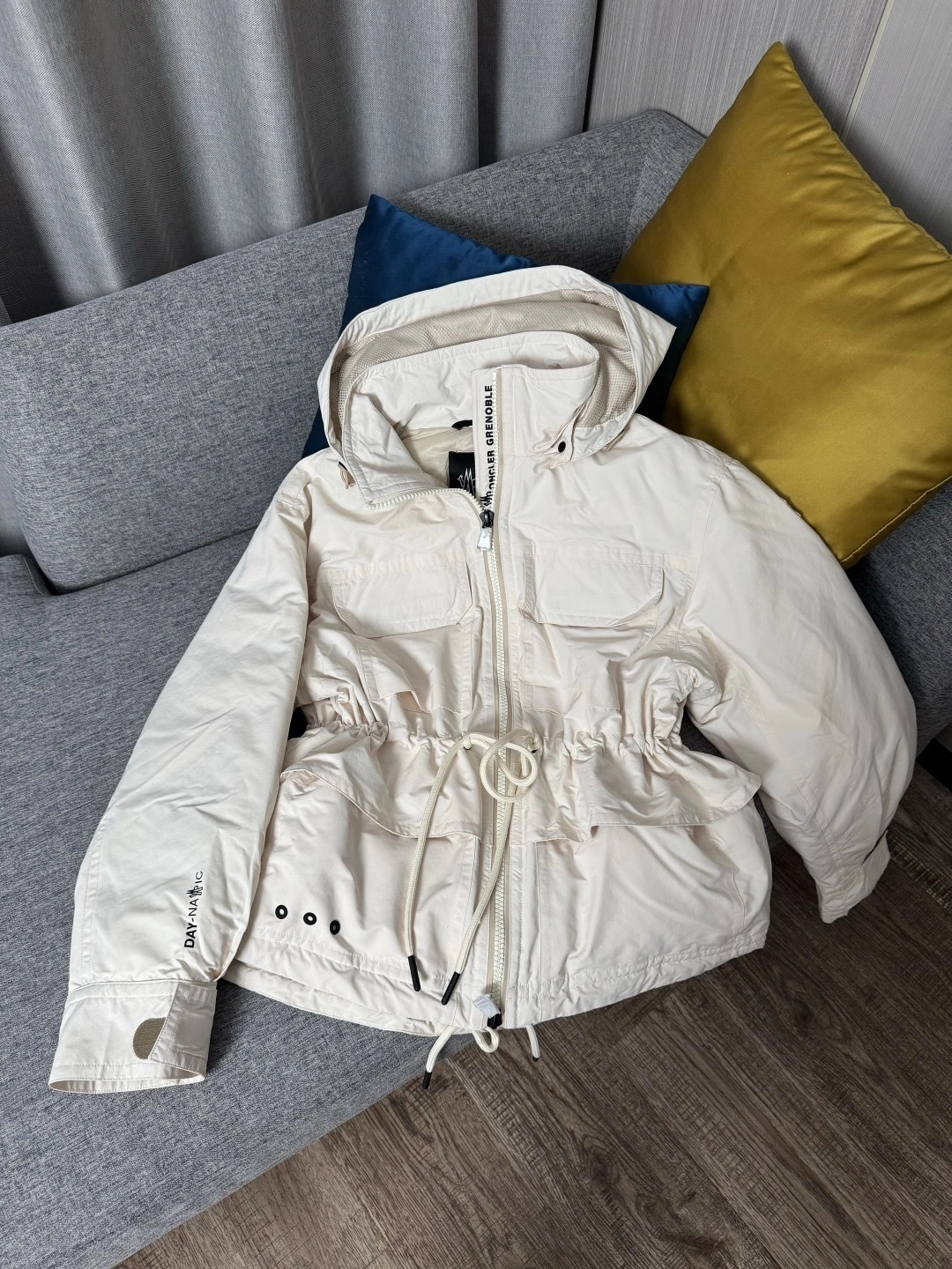 Victoria-- 7o9385r goose down 2colour item: E-F409I1518-2