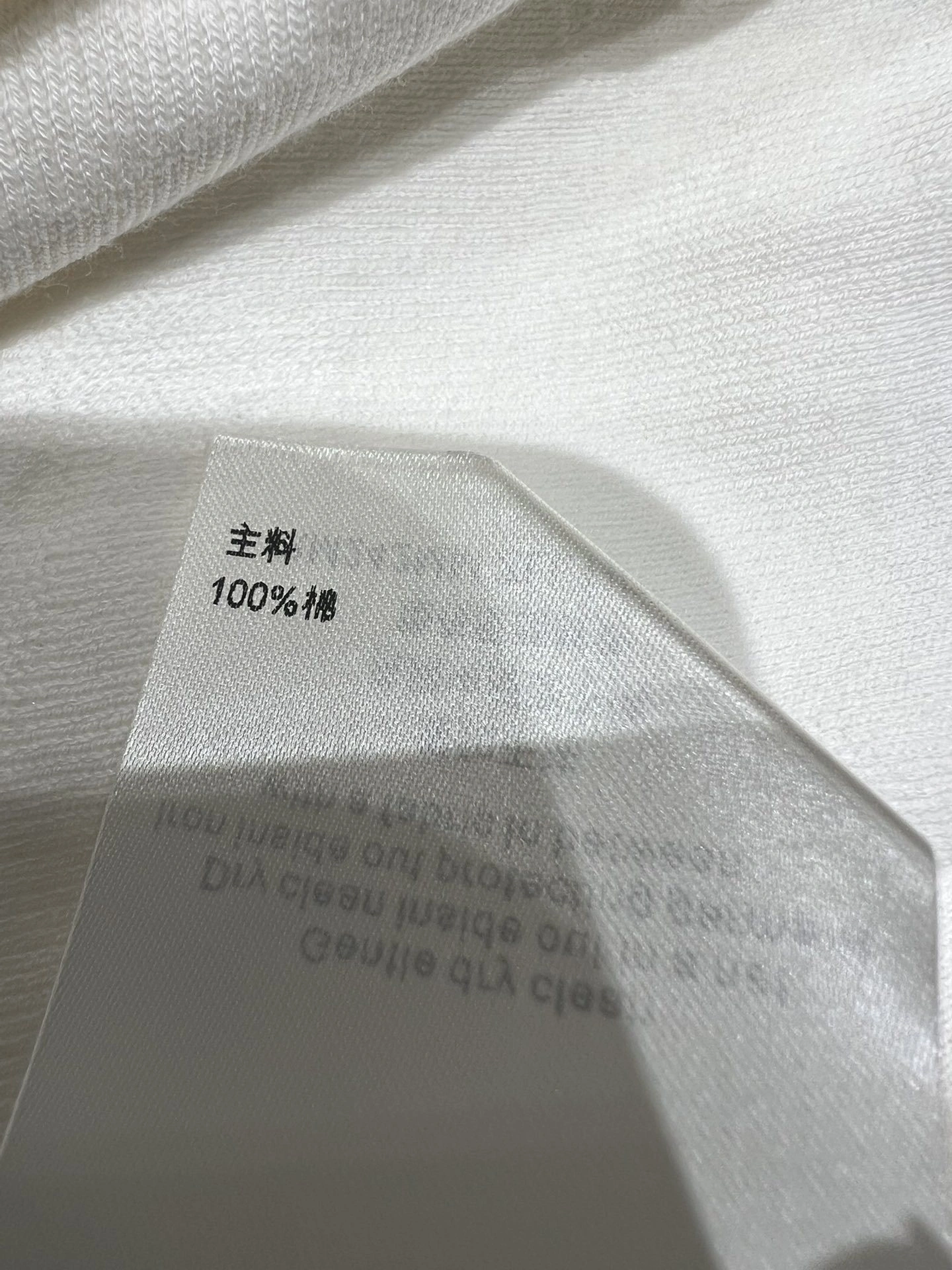 Victoria-- 8V 3D Monogram Knit Zip Pullover 2colour item:E-F140L1929-2H