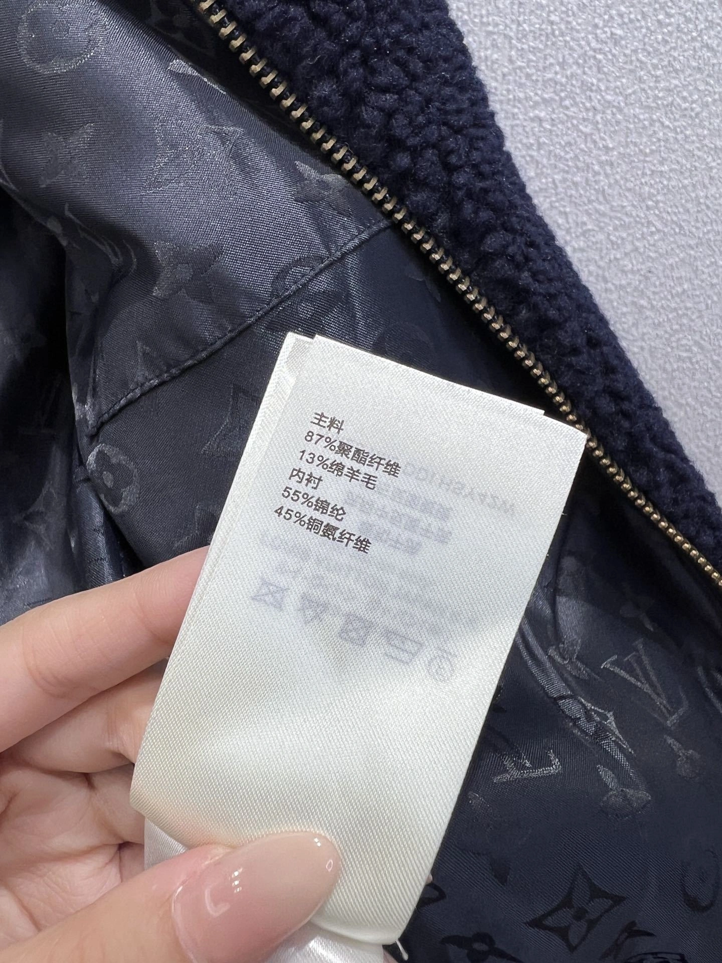 Victoria - 8V 3colour item:E-F000I1620-3H