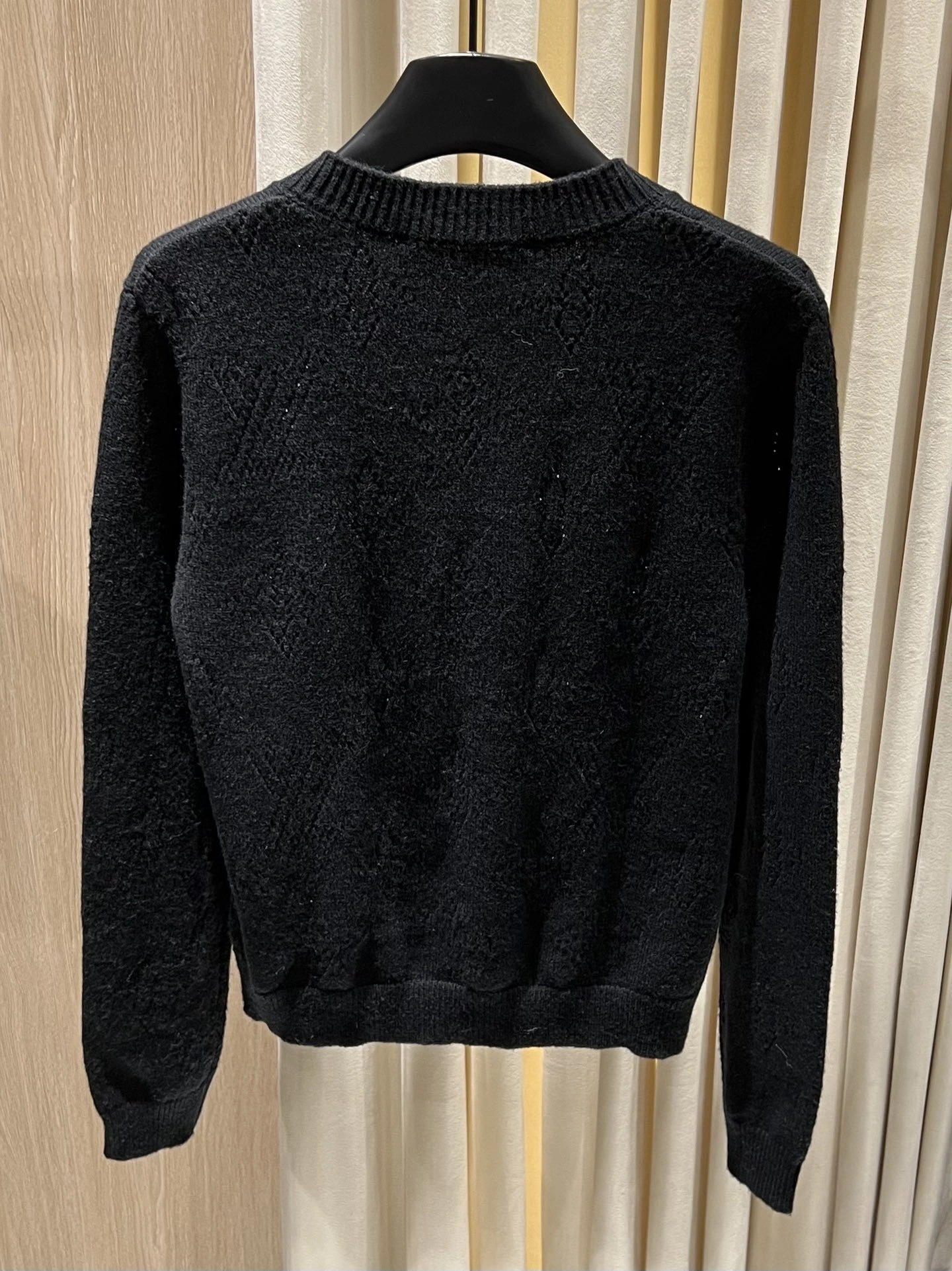 Victoria-- 8V cashmere wool item:E-F140J2105H