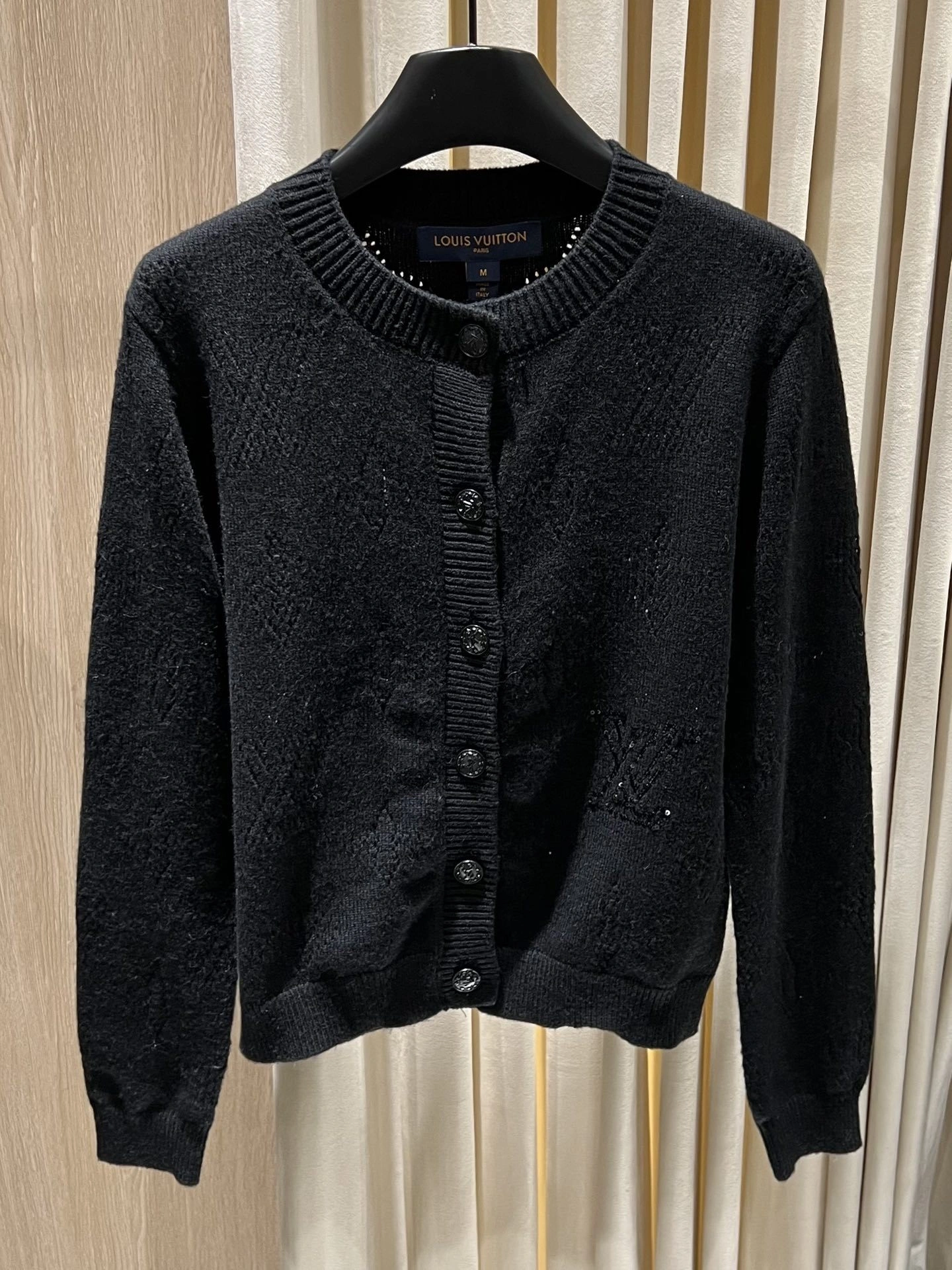 Victoria-- 8V cashmere wool item:E-F140J2105H