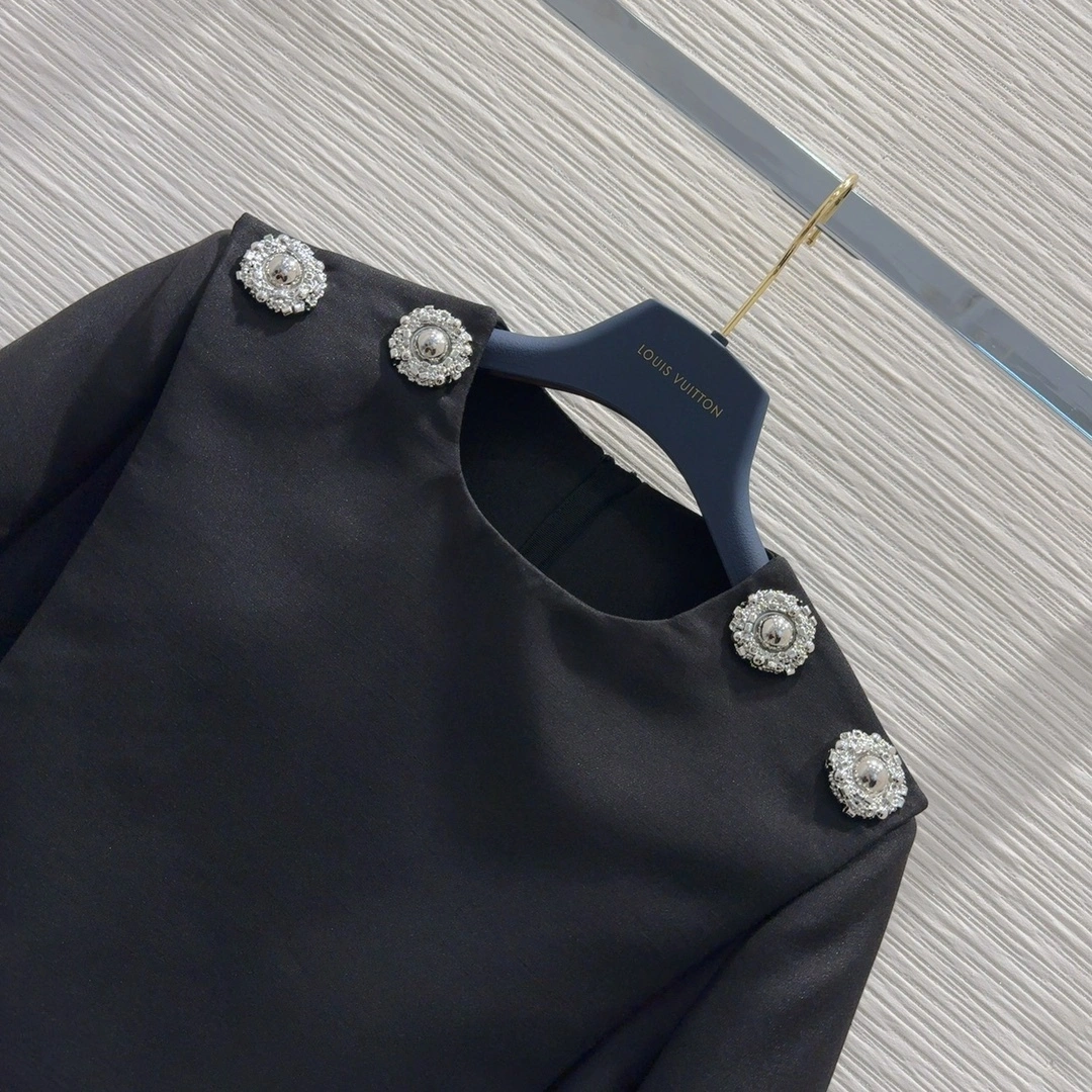 Victoria-- 8V item:D-F244K0408