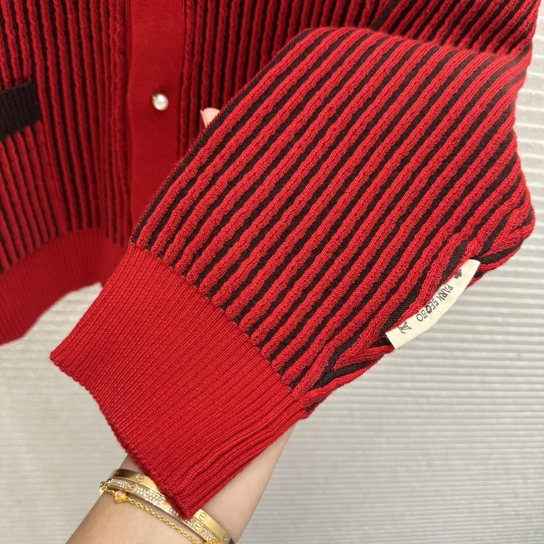 &Victoria-- 8V oversized item:D-F245K1318
