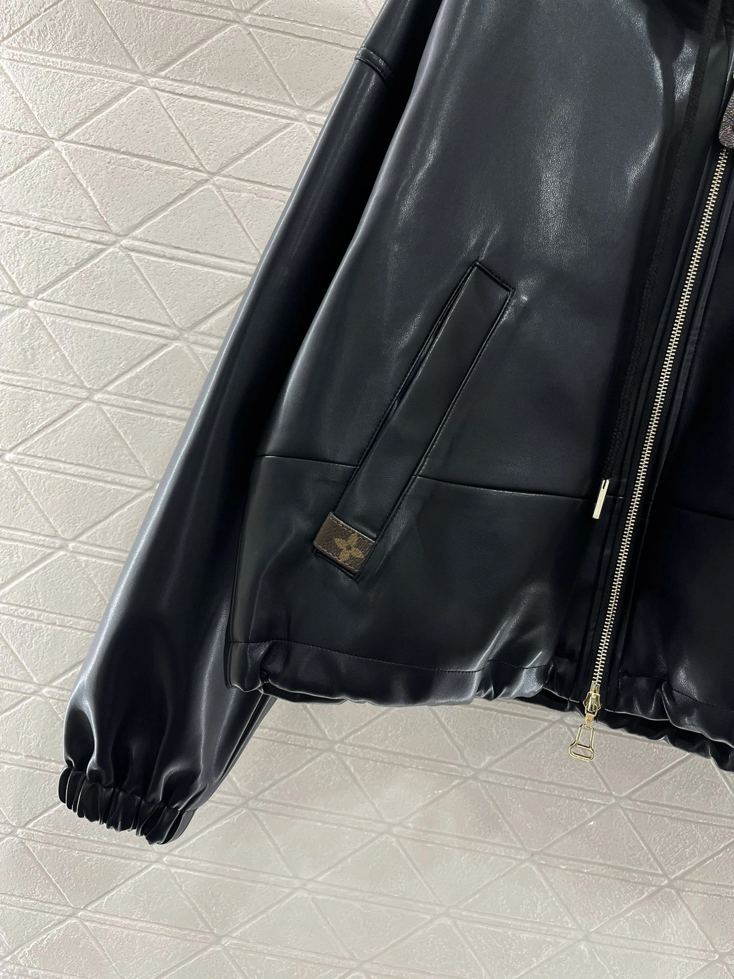 Victoria-- 8V suit item:D-F244K1108