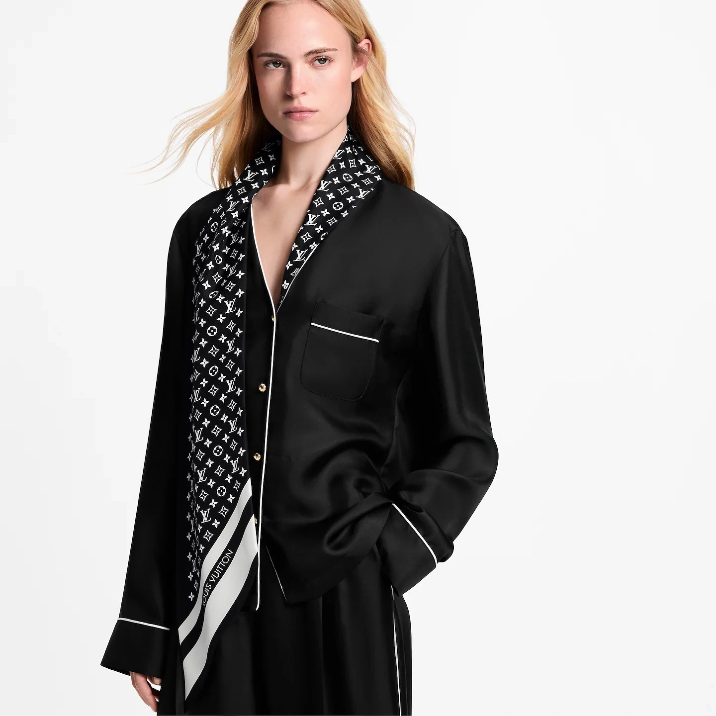 Victoria-- 8V suit item:F-F245A2048