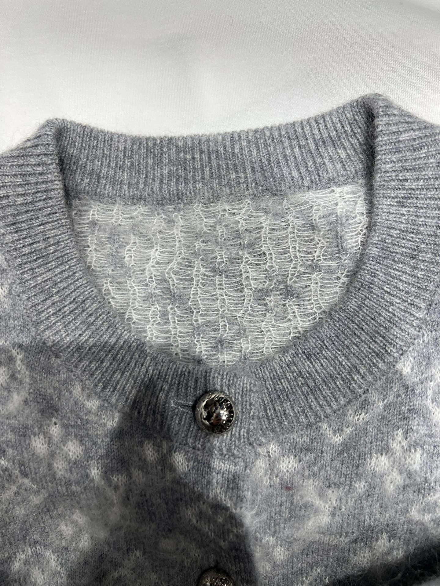 Victoria-- 8V wool cashmere 2colour item:F-F140A1426-2H