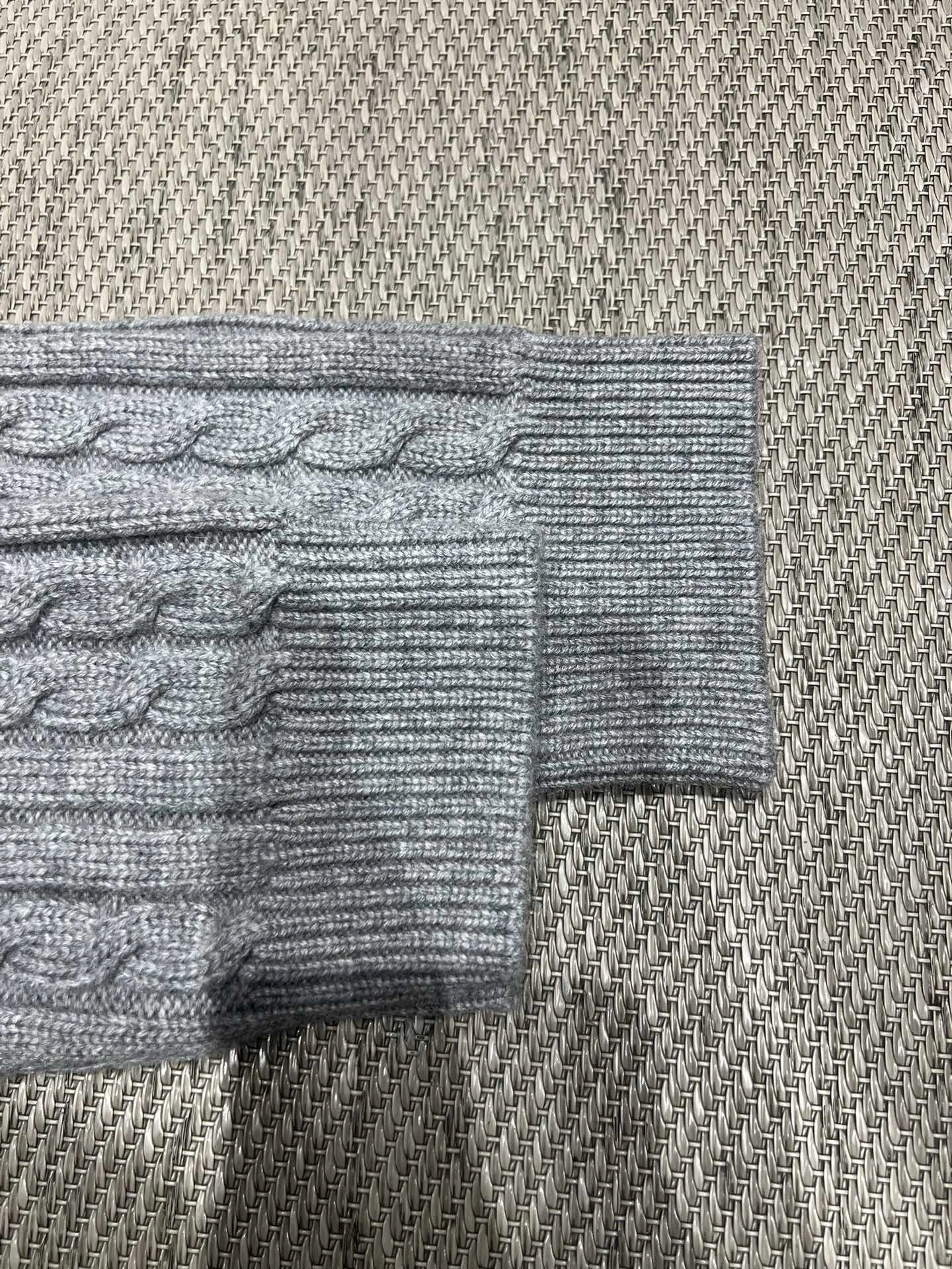 Victoria-- 8V wool embroidery item:E-F140L2701H