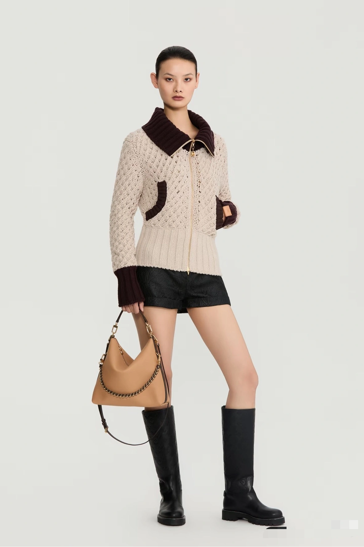 Victoria-- 8V wool item:F-F245A2012