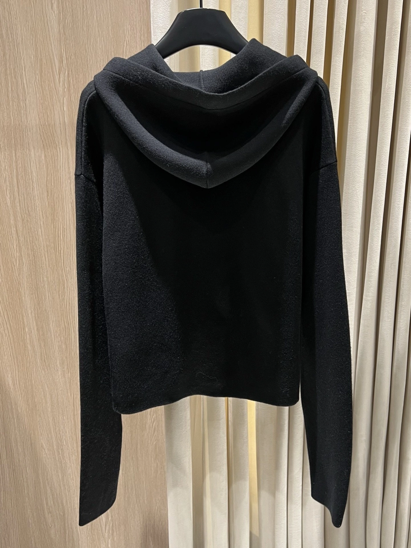 Victoria-- 8o5w5 2025 wool Calfskin oversized 2Colour item:E-F140L1904-2H