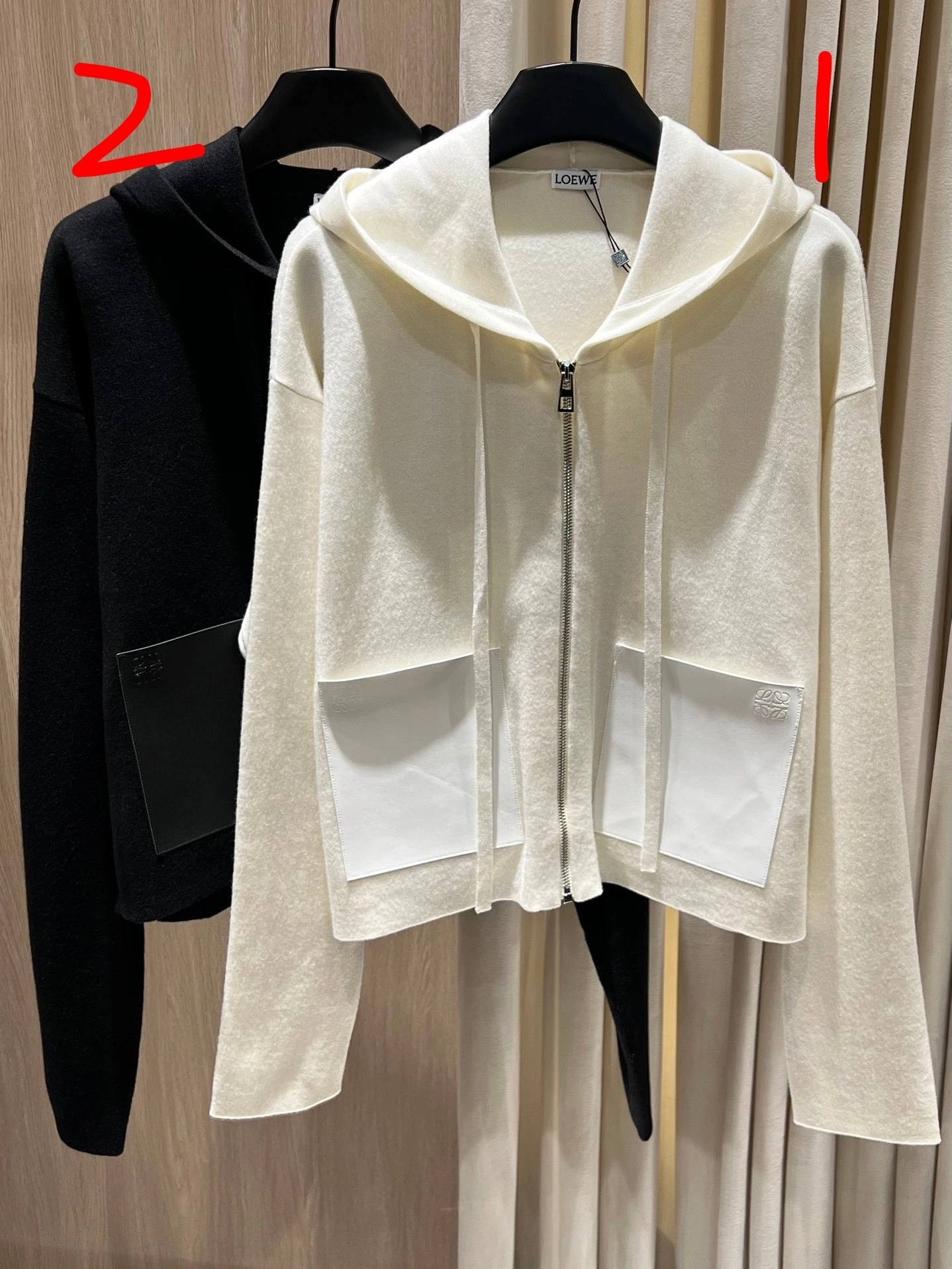 Victoria-- 8o5w5 2025 wool Calfskin oversized 2Colour item:E-F140L1904-2H