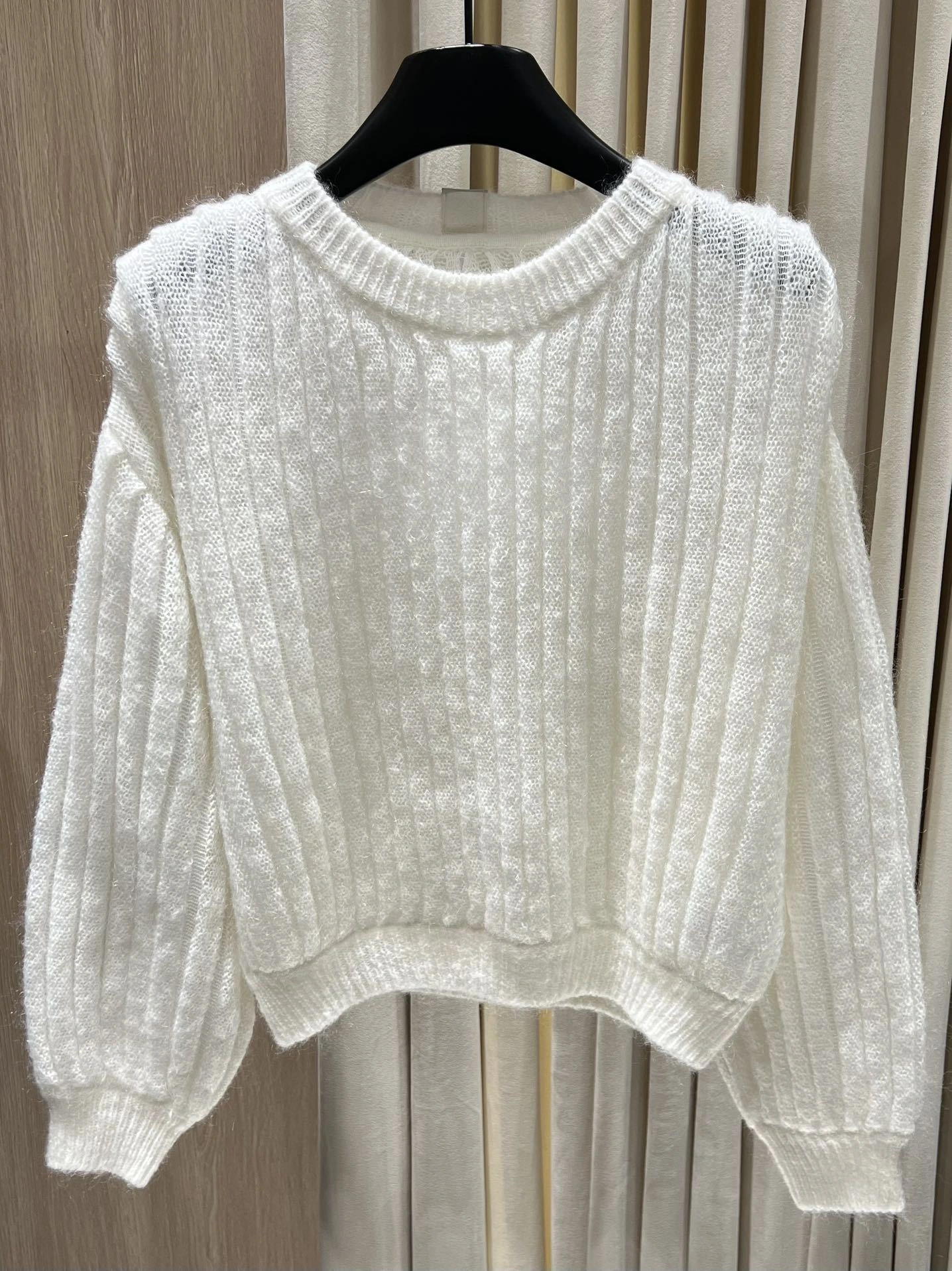 Victoria-- 8o5w5 Anagram oversized item:F-F140A1418H